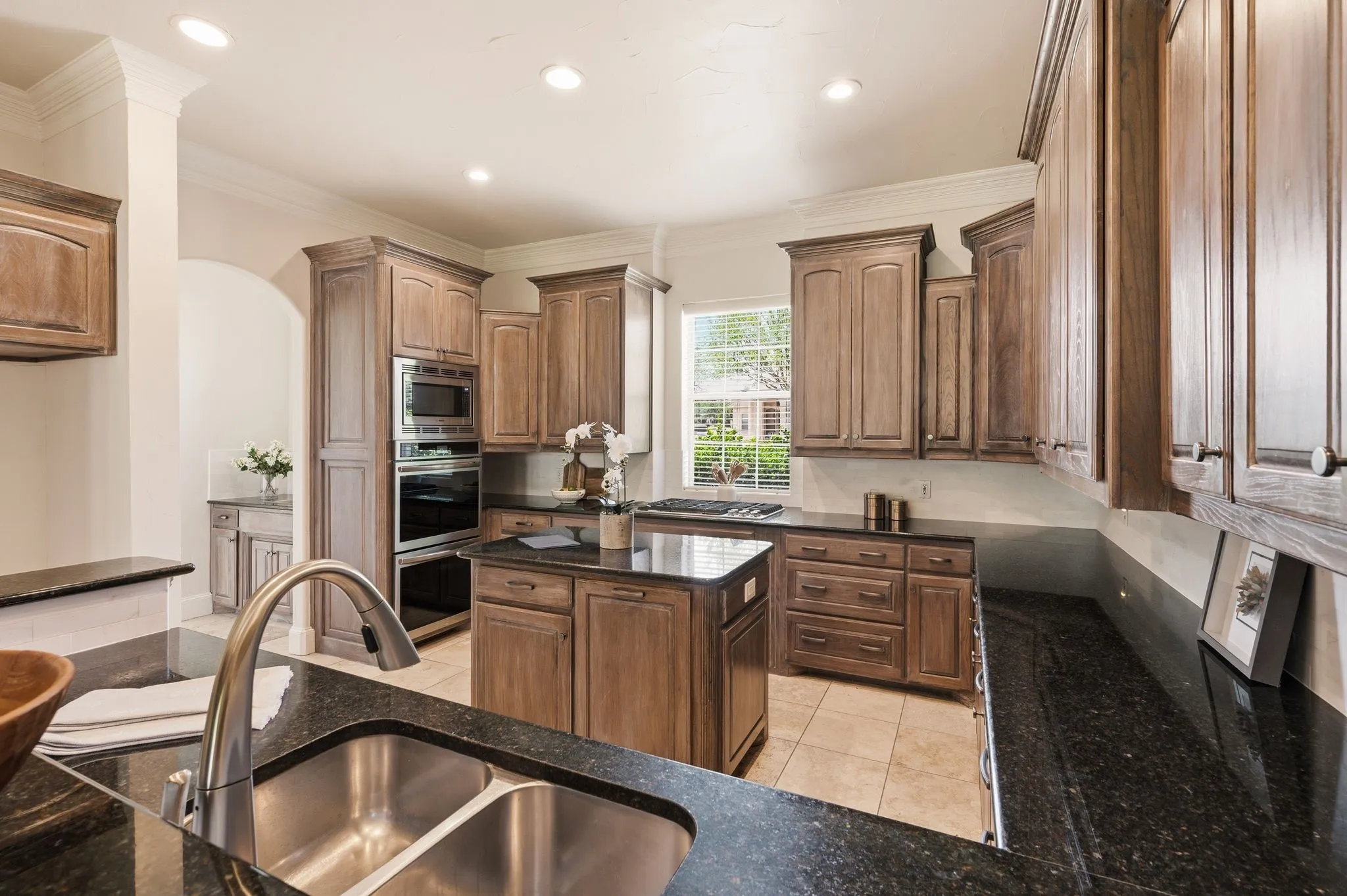 Double wall ovens and microwave