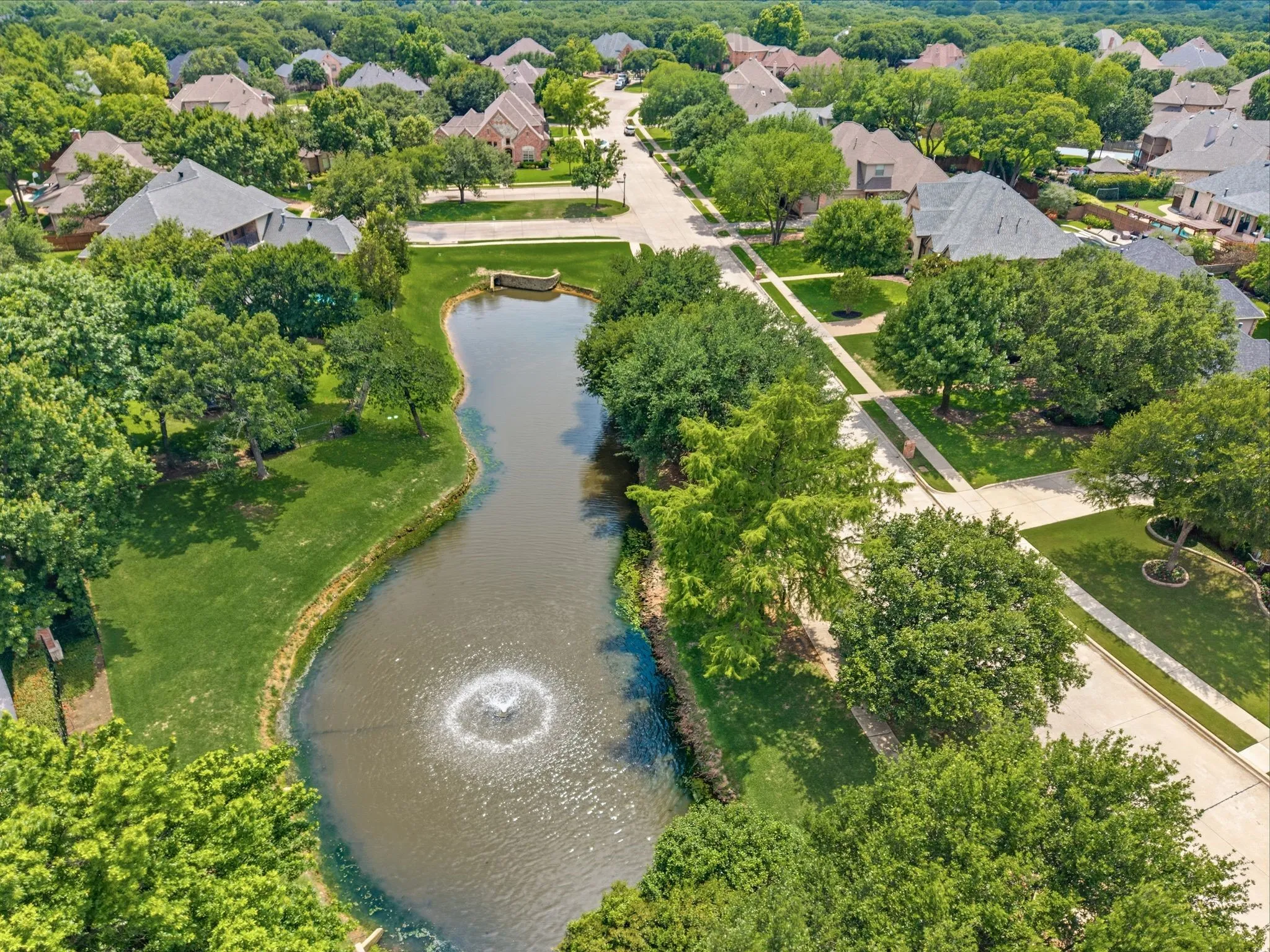 Single Family Residence For Sale in Tarrant County , 1413 Kaitlyn Lane, Keller, Texas 76248, 4 Bedroom, 4 Bathroom, 3 Garage spaces, 3,533 Sqft, built in 2001, mls#21272504, Real Estate Agent in Keller, Homes For Sale in Tarrant county, Homes For Sale in Keller, Realtor in Keller Texas, Real Estate Brokerage Independent Realty Texas, Luminita Cordes Realtor