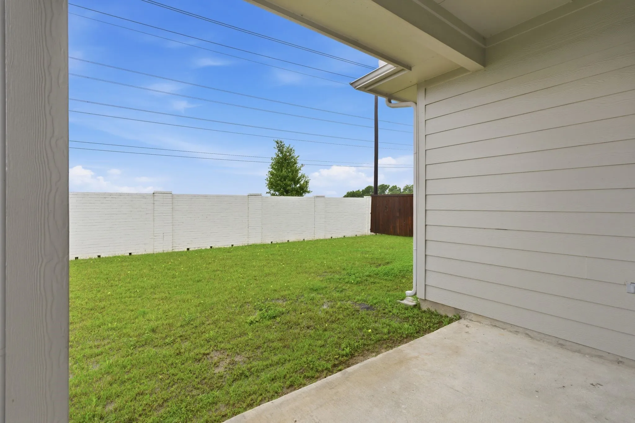 Single Family Residence For Rent in Collin County , 612 Rain Barrel Place, Weston, Texas 75009, 4 Bedrooms, 3 Bathrooms, 2 Garage spaces, 2,271 Sqft, built in 2022, Price $2,150, mls#21284145, Real Estate Agent in Weston, Homes For Rent in Collin county, Homes For Rent in Weston, Realtor in Weston Texas, Real Estate Brokerage Independent Realty Texas, Luminita Cordes Realtor