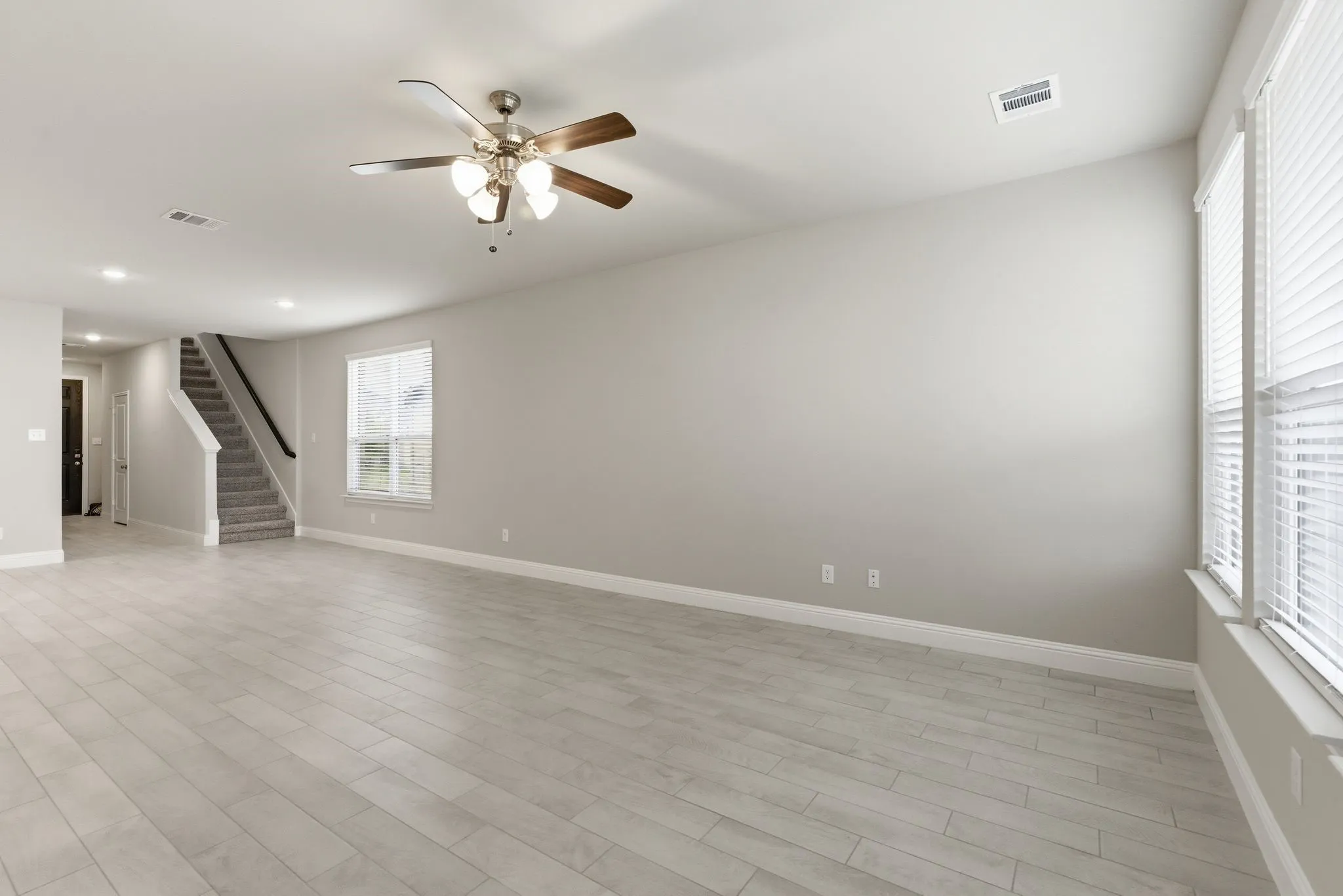 Single Family Residence For Rent in Collin County , 612 Rain Barrel Place, Weston, Texas 75009, 4 Bedrooms, 3 Bathrooms, 2 Garage spaces, 2,271 Sqft, built in 2022, Price $2,150, mls#21284145, Real Estate Agent in Weston, Homes For Rent in Collin county, Homes For Rent in Weston, Realtor in Weston Texas, Real Estate Brokerage Independent Realty Texas, Luminita Cordes Realtor