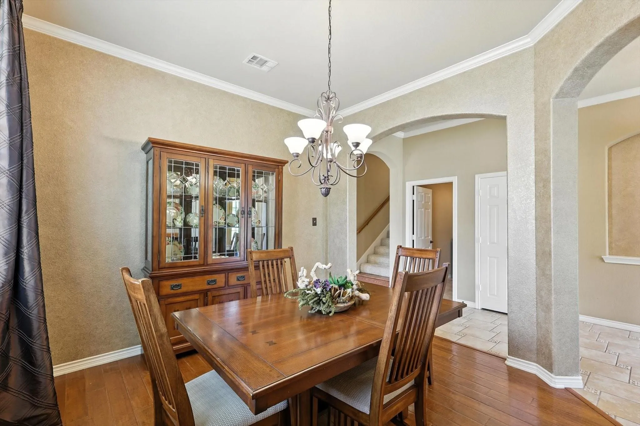 Single Family Residence For Sale in Denton County , 308 Sandy Cove, Argyle, Texas 76226, 4 Bedroom, 3 Bathroom, 3 Garage spaces, 3,188 Sqft, built in 2005, mls#21277426, Real Estate Agent in Argyle, Homes For Sale in Denton county, Homes For Sale in Argyle, Realtor in Argyle Texas, Real Estate Brokerage Independent Realty Texas, Luminita Cordes Realtor