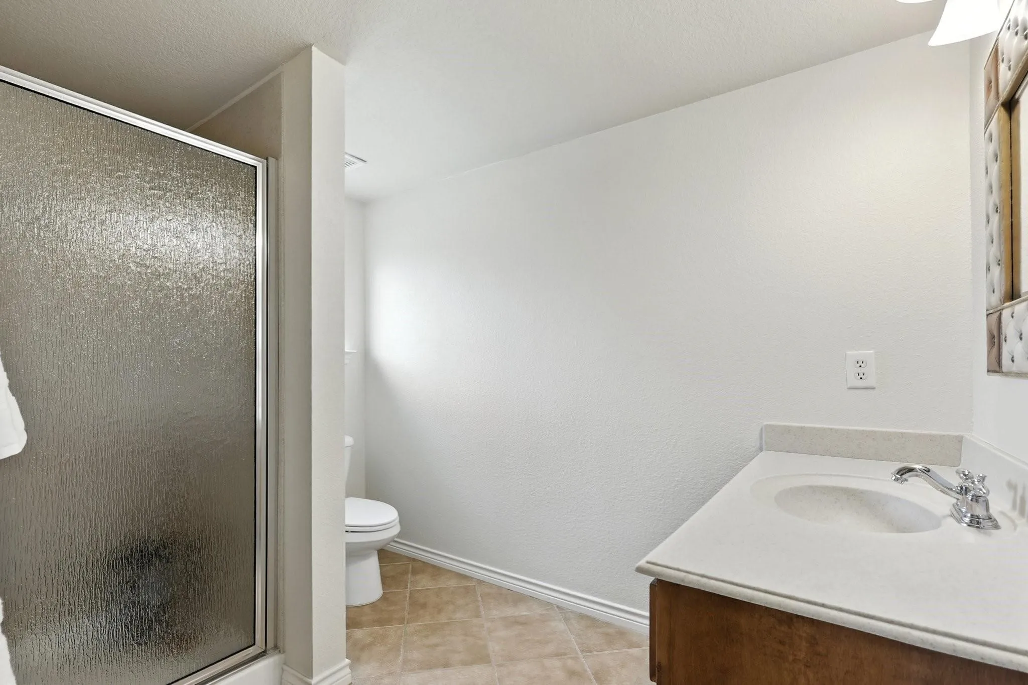 Single Family Residence For Sale in Denton County , 308 Sandy Cove, Argyle, Texas 76226, 4 Bedroom, 3 Bathroom, 3 Garage spaces, 3,188 Sqft, built in 2005, mls#21277426, Real Estate Agent in Argyle, Homes For Sale in Denton county, Homes For Sale in Argyle, Realtor in Argyle Texas, Real Estate Brokerage Independent Realty Texas, Luminita Cordes Realtor