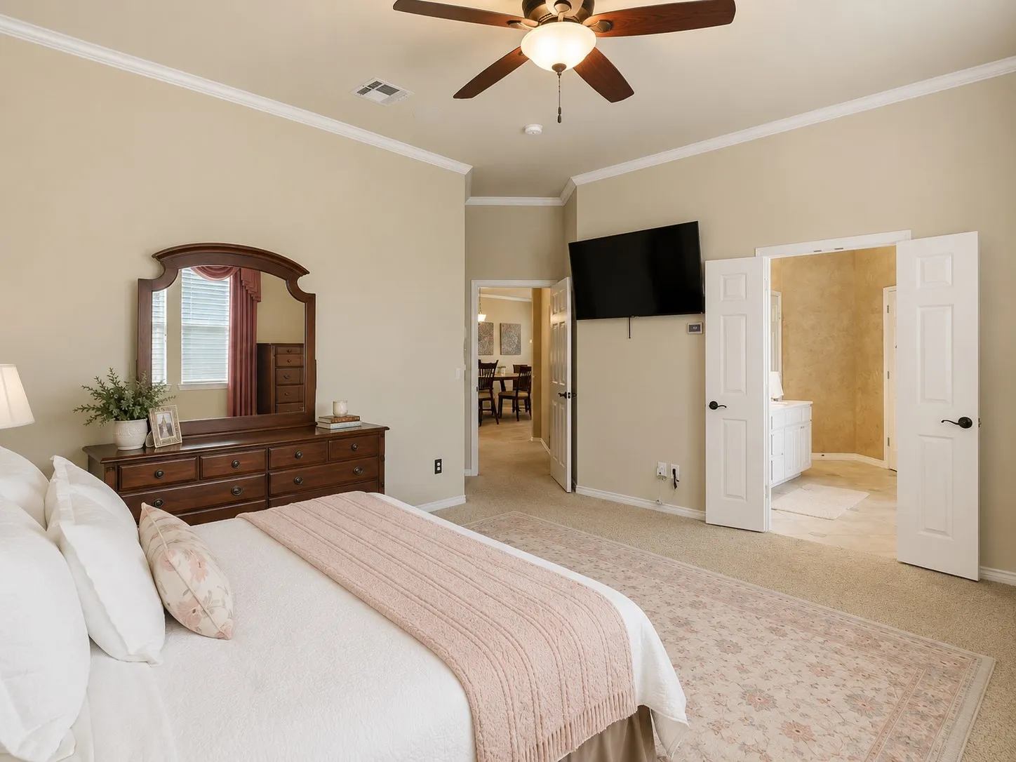 Single Family Residence For Sale in Denton County , 308 Sandy Cove, Argyle, Texas 76226, 4 Bedroom, 3 Bathroom, 3 Garage spaces, 3,188 Sqft, built in 2005, mls#21277426, Real Estate Agent in Argyle, Homes For Sale in Denton county, Homes For Sale in Argyle, Realtor in Argyle Texas, Real Estate Brokerage Independent Realty Texas, Luminita Cordes Realtor