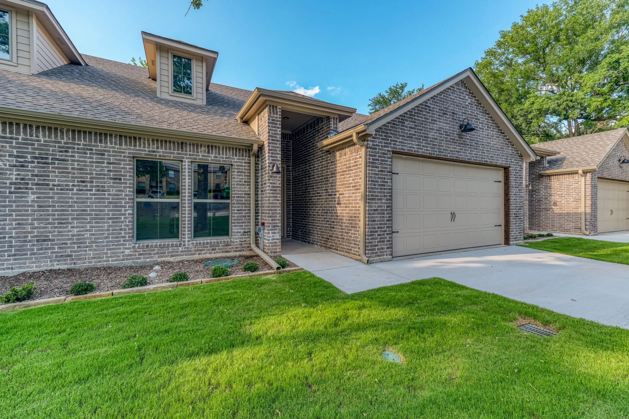 Triplex For Sale in Parker County , 506, 508, 510 W West Oak Street, Weatherford, Texas 76086, 6 Bedrooms, 6 Bathrooms, Garage spaces, 0 Sqft, built in 2023, Price $1,245,000, mls#21284131, Real Estate Agent in Weatherford, Homes For Sale in Parker county, Homes For Sale in Weatherford, Realtor in Weatherford Texas, Real Estate Brokerage Independent Realty Texas, Luminita Cordes Realtor
