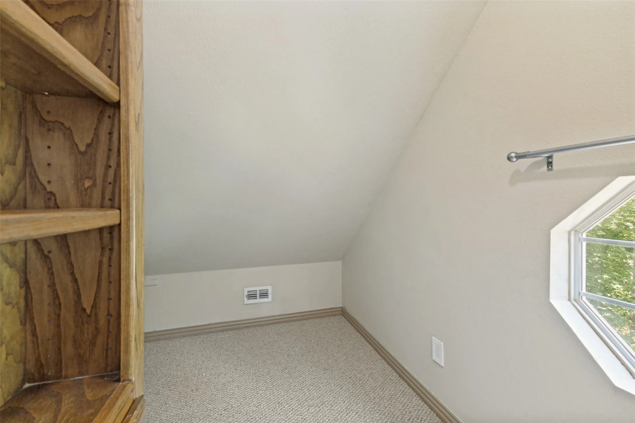 A fantastic secret room!