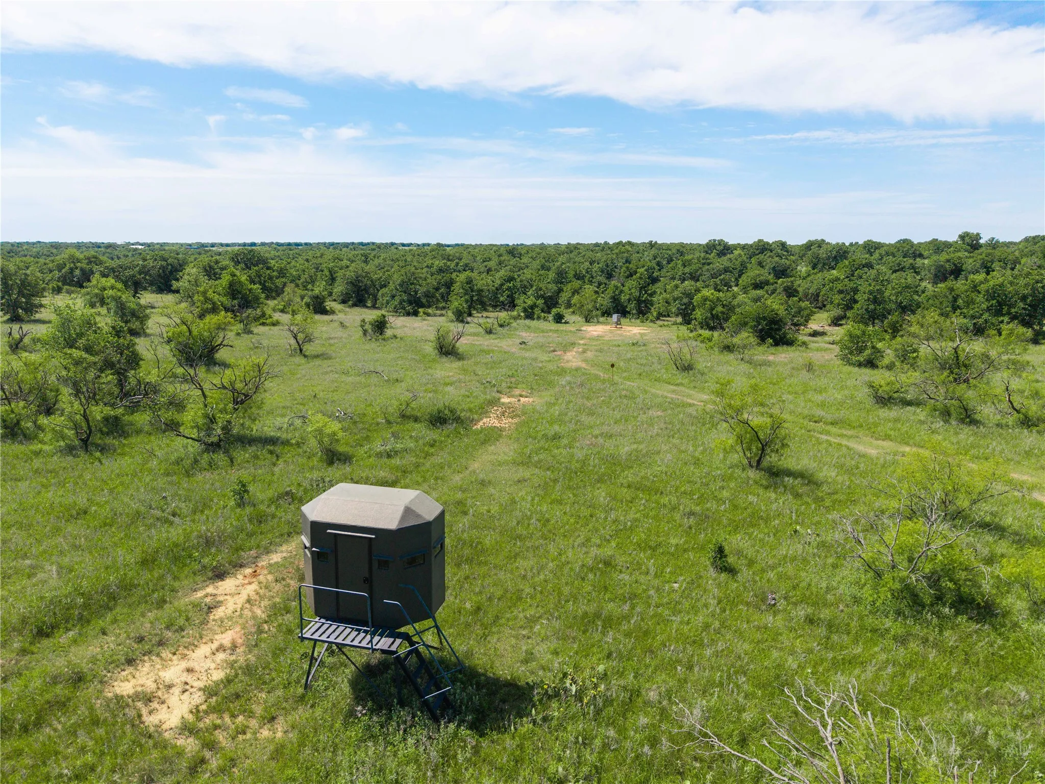 Single Family Residence For Sale in Young County , 7582 Fm 2652, Loving, Texas 76460, 1 Bedroom, 1 Bathroom, Garage spaces, 392 Sqft, built in 2018, Price $1,227,000, mls#21284018, Real Estate Agent in Loving, Homes For Sale in Young county, Homes For Sale in Loving, Realtor in Loving Texas, Real Estate Brokerage Independent Realty Texas, Luminita Cordes Realtor