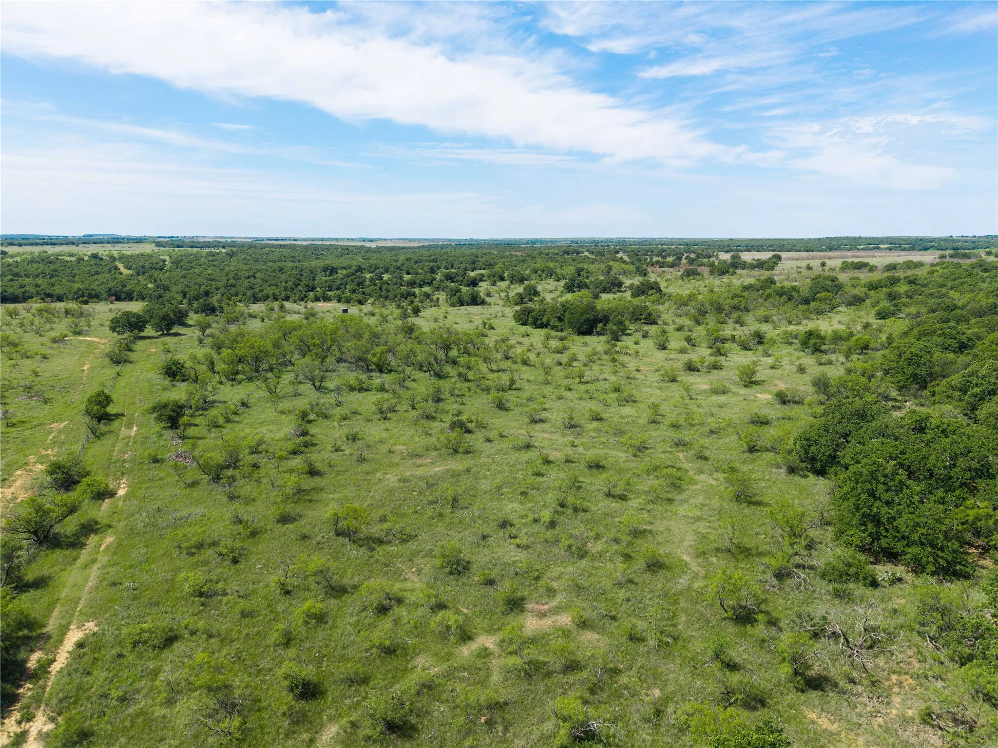 Single Family Residence For Sale in Young County , 7582 Fm 2652, Loving, Texas 76460, 1 Bedroom, 1 Bathroom, Garage spaces, 392 Sqft, built in 2018, Price $1,227,000, mls#21284018, Real Estate Agent in Loving, Homes For Sale in Young county, Homes For Sale in Loving, Realtor in Loving Texas, Real Estate Brokerage Independent Realty Texas, Luminita Cordes Realtor