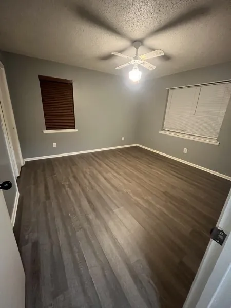 Single Family Residence For Sale in Hopkins County , 1141 Bowie Street, Sulphur Springs, Texas 75482, 3 Bedroom, 2 Bathroom, 2 Garage spaces, 1,306 Sqft, built in 1969, mls#21284263, Real Estate Agent in Sulphur Springs, Homes For Sale in Hopkins county, Homes For Sale in Sulphur Springs, Realtor in Sulphur Springs Texas, Real Estate Brokerage Independent Realty Texas, Luminita Cordes Realtor