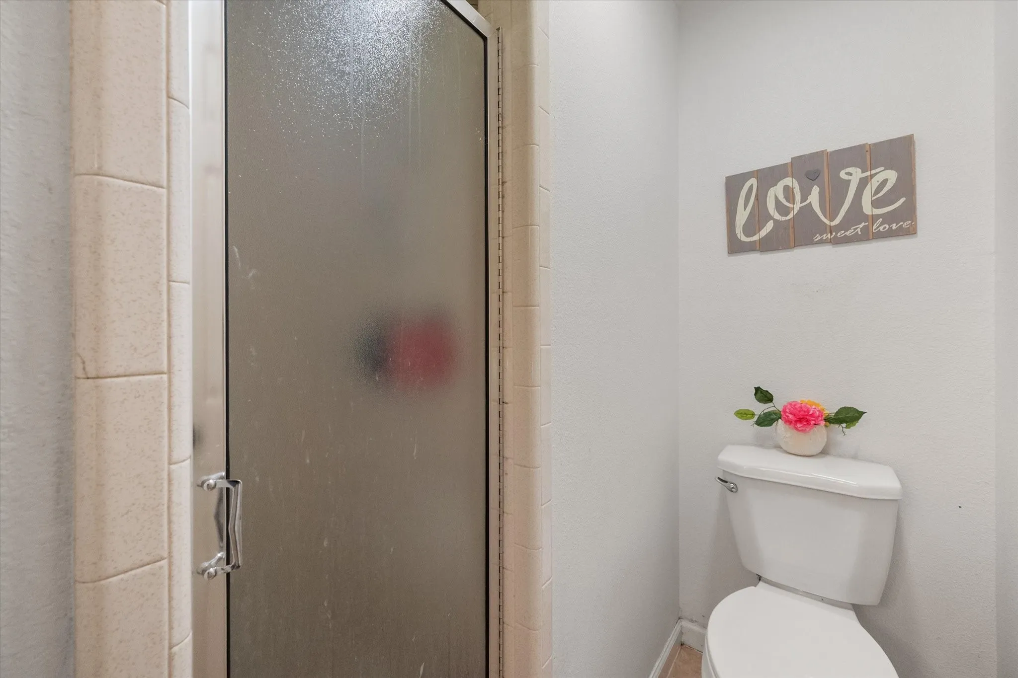 Single Family Residence For Sale in Navarro County , 402 Carol Avenue, Corsicana, Texas 75110, 3 Bedrooms, 2 Bathrooms, 1 Garage spaces, 1,276 Sqft, built in 1971, Price $214,000, mls#21283365, Real Estate Agent in Corsicana, Homes For Sale in Navarro county, Homes For Sale in Corsicana, Realtor in Corsicana Texas, Real Estate Brokerage Independent Realty Texas, Luminita Cordes Realtor