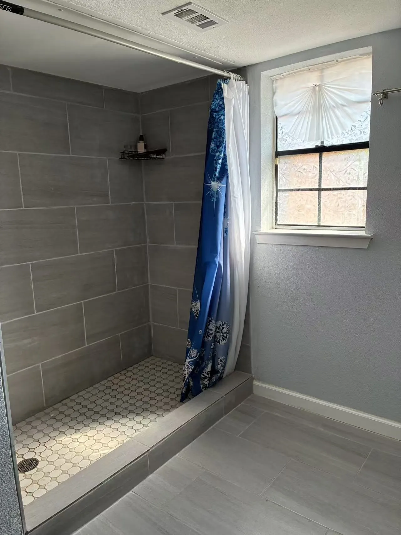 Condominium For Sale in Dallas County , 4227 Cuesta Drive AT, Irving, Texas 75038, 2 Bedroom, 2 Bathroom, 2 Garage spaces, 1,208 Sqft, built in 1981, mls#21252699, Real Estate Agent in Irving, Homes For Sale in Dallas county, Homes For Sale in Irving, Realtor in Irving Texas, Real Estate Brokerage Independent Realty Texas, Luminita Cordes Realtor
