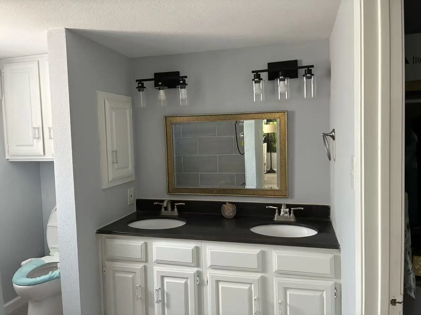 Condominium For Sale in Dallas County , 4227 Cuesta Drive AT, Irving, Texas 75038, 2 Bedroom, 2 Bathroom, 2 Garage spaces, 1,208 Sqft, built in 1981, mls#21252699, Real Estate Agent in Irving, Homes For Sale in Dallas county, Homes For Sale in Irving, Realtor in Irving Texas, Real Estate Brokerage Independent Realty Texas, Luminita Cordes Realtor