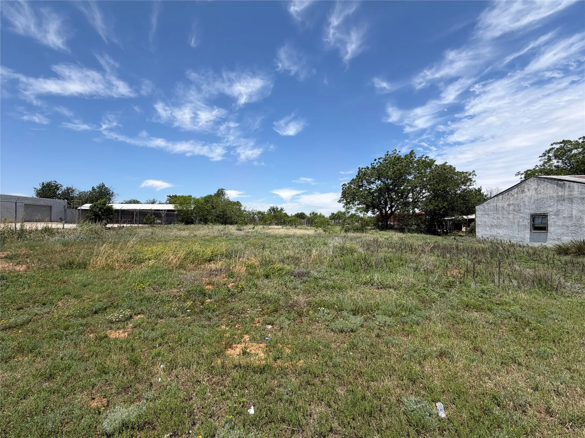 Unimproved Land For Sale in Nolan County , 2407 E Broadway Street, Sweetwater, Texas 79556, 0, 0, Garage spaces, 0 Sqft, built in 0, Price $65,000, mls#21284386, Real Estate Agent in Sweetwater, Homes For Sale in Nolan county, Homes For Sale in Sweetwater, Realtor in Sweetwater Texas, Real Estate Brokerage Independent Realty Texas, Luminita Cordes Realtor