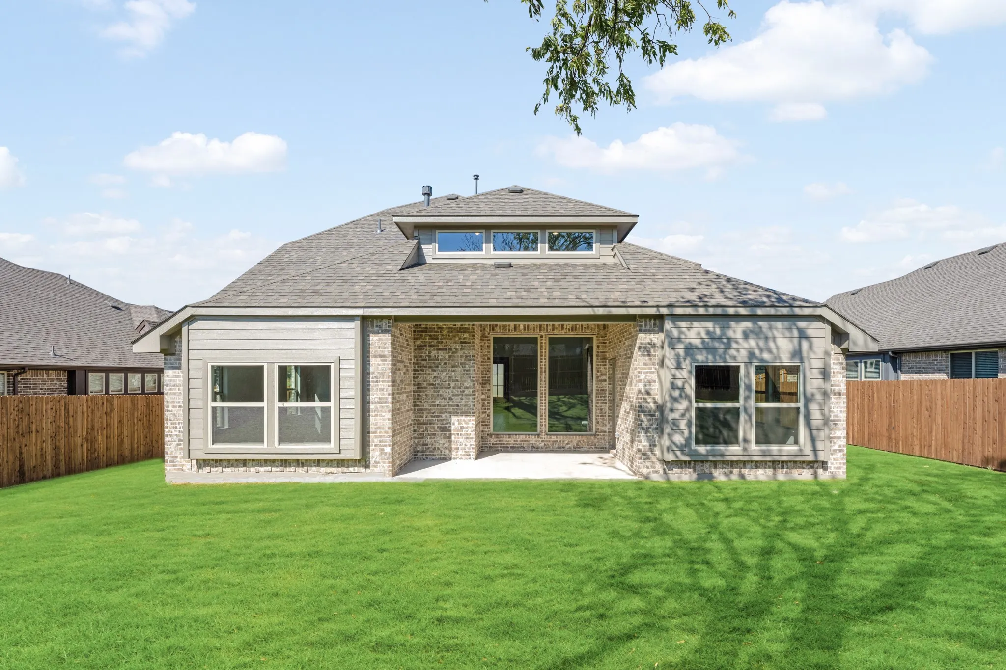 Single Family Residence For Sale in Denton County , 7 Grouse Circle, Sanger, Texas 76266, 4 Bedroom, 4 Bathroom, 2 Garage spaces, 2,845 Sqft, built in 2026, mls#21284397, Real Estate Agent in Sanger, Homes For Sale in Denton county, Homes For Sale in Sanger, Realtor in Sanger Texas, Real Estate Brokerage Independent Realty Texas, Luminita Cordes Realtor