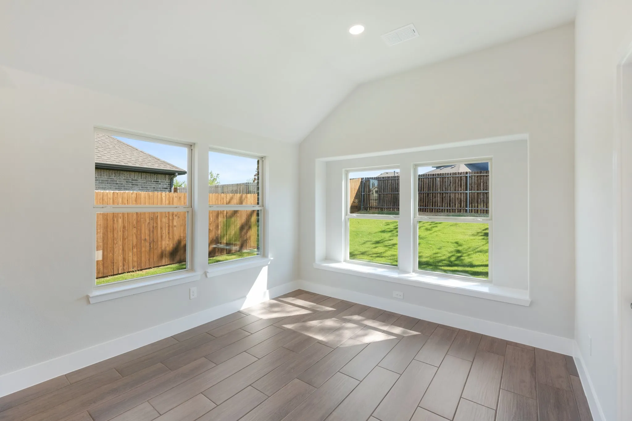 Single Family Residence For Sale in Denton County , 7 Grouse Circle, Sanger, Texas 76266, 4 Bedroom, 4 Bathroom, 2 Garage spaces, 2,845 Sqft, built in 2026, mls#21284397, Real Estate Agent in Sanger, Homes For Sale in Denton county, Homes For Sale in Sanger, Realtor in Sanger Texas, Real Estate Brokerage Independent Realty Texas, Luminita Cordes Realtor