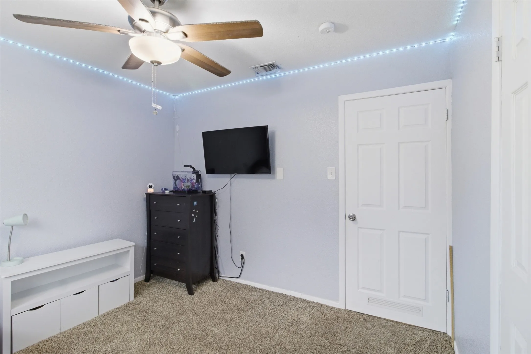 Single Family Residence For Sale in Dallas County , 1709 Goliad Drive, Garland, Texas 75042, 3 Bedrooms, 2 Bathrooms, Garage spaces, 1,606 Sqft, built in 1973, Price $330,000, mls#21284139, Real Estate Agent in Garland, Homes For Sale in Dallas county, Homes For Sale in Garland, Realtor in Garland Texas, Real Estate Brokerage Independent Realty Texas, Luminita Cordes Realtor