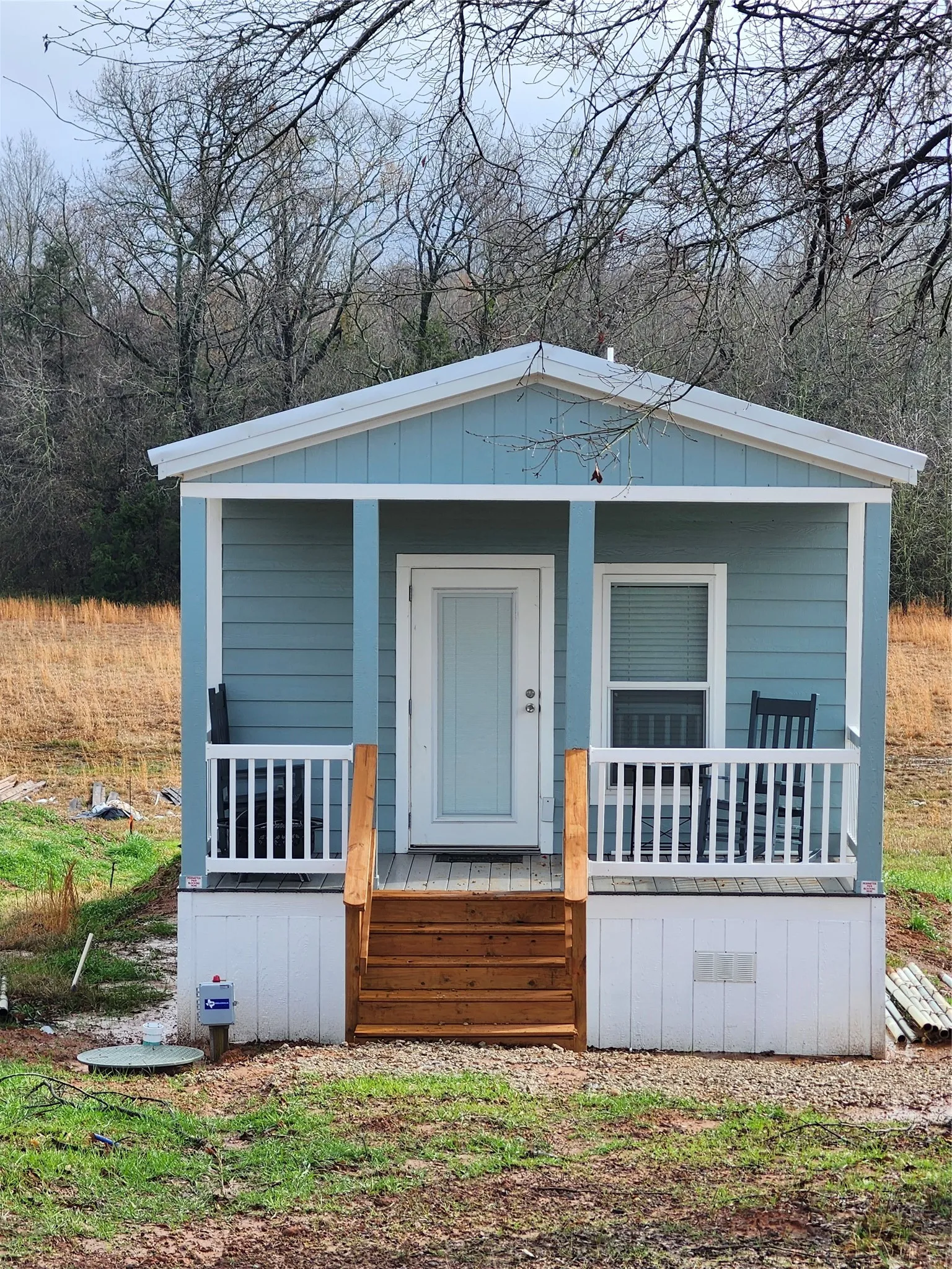 Manufactured Home For Sale in Wood County , 275 Indian Gap, Quitman, Texas 75783, 1 Bedroom, 1 Bathroom, Garage spaces, 399 Sqft, built in 2024, mls#21282876, Real Estate Agent in Quitman, Homes For Sale in Wood county, Homes For Sale in Quitman, Realtor in Quitman Texas, Real Estate Brokerage Independent Realty Texas, Luminita Cordes Realtor