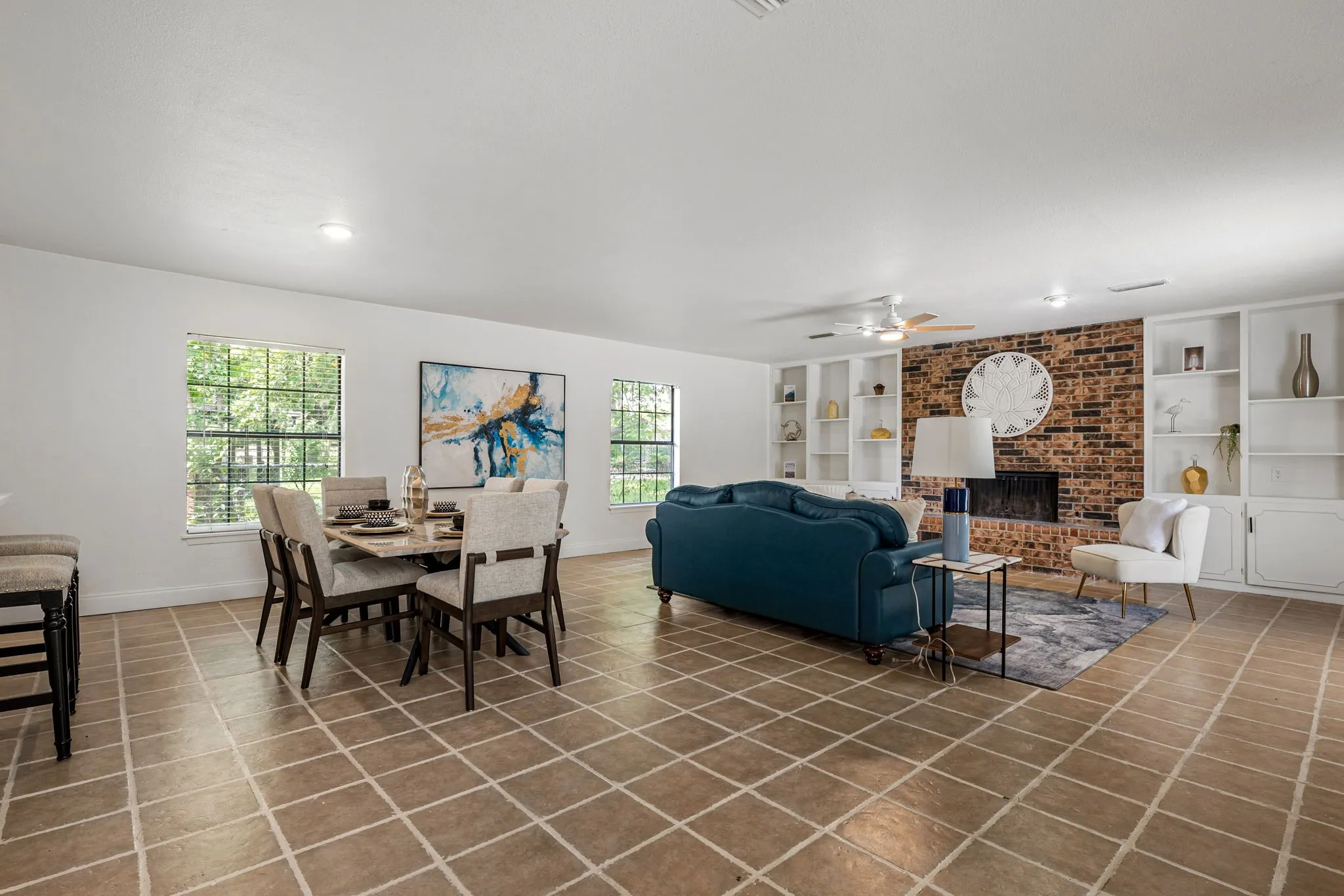 Single Family Residence For Sale in Dallas County , 2518 Hightrail Drive, Carrollton, Texas 75006, 3 Bedroom, 2 Bathroom, 2 Garage spaces, 1,847 Sqft, built in 1969, mls#21283831, Real Estate Agent in Carrollton, Homes For Sale in Dallas county, Homes For Sale in Carrollton, Realtor in Carrollton Texas, Real Estate Brokerage Independent Realty Texas, Luminita Cordes Realtor