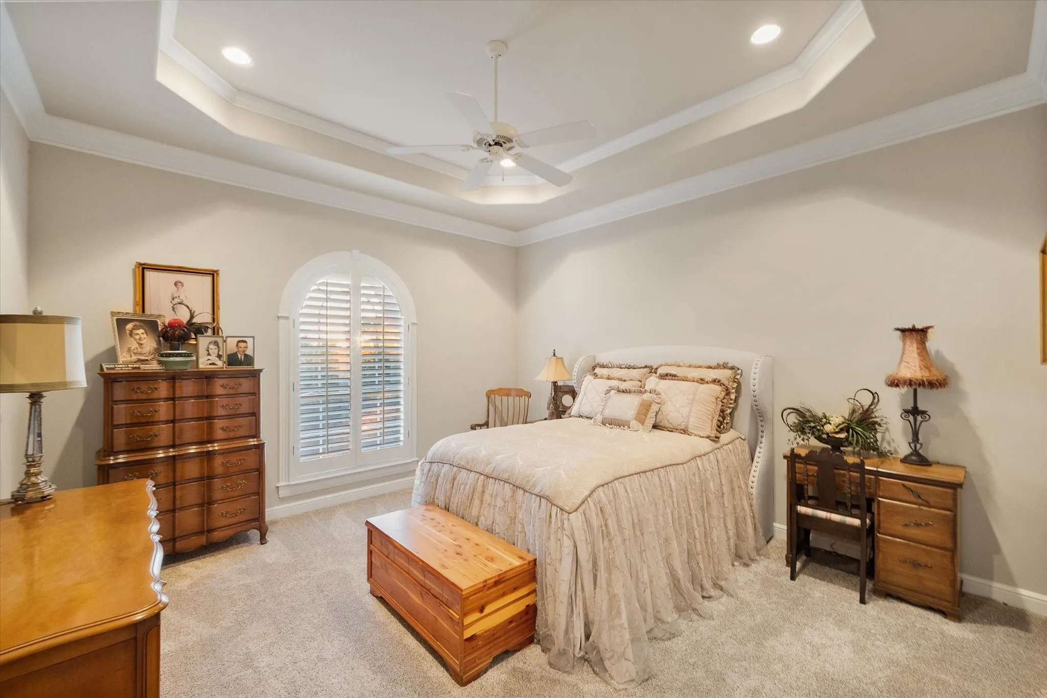 Single Family Residence For Sale in Tarrant County , 2325 Panorama Court, Arlington, Texas 76016, 4 Bedroom, 6 Bathroom, 3 Garage spaces, 6,566 Sqft, built in 2003, Price $1,395,000, mls#21281591, Real Estate Agent in Arlington, Homes For Sale in Tarrant county, Homes For Sale in Arlington, Realtor in Arlington Texas, Real Estate Brokerage Independent Realty Texas, Luminita Cordes Realtor