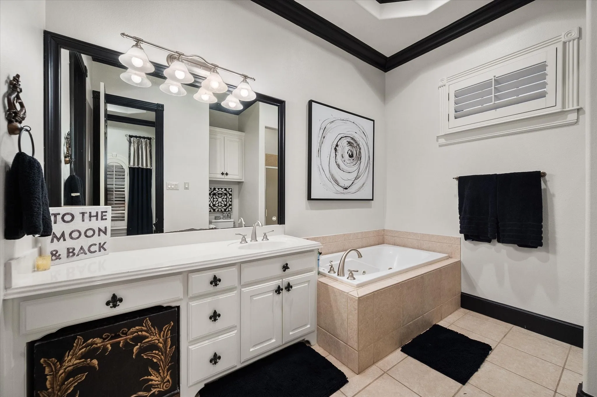 Single Family Residence For Sale in Tarrant County , 2325 Panorama Court, Arlington, Texas 76016, 4 Bedroom, 6 Bathroom, 3 Garage spaces, 6,566 Sqft, built in 2003, Price $1,395,000, mls#21281591, Real Estate Agent in Arlington, Homes For Sale in Tarrant county, Homes For Sale in Arlington, Realtor in Arlington Texas, Real Estate Brokerage Independent Realty Texas, Luminita Cordes Realtor