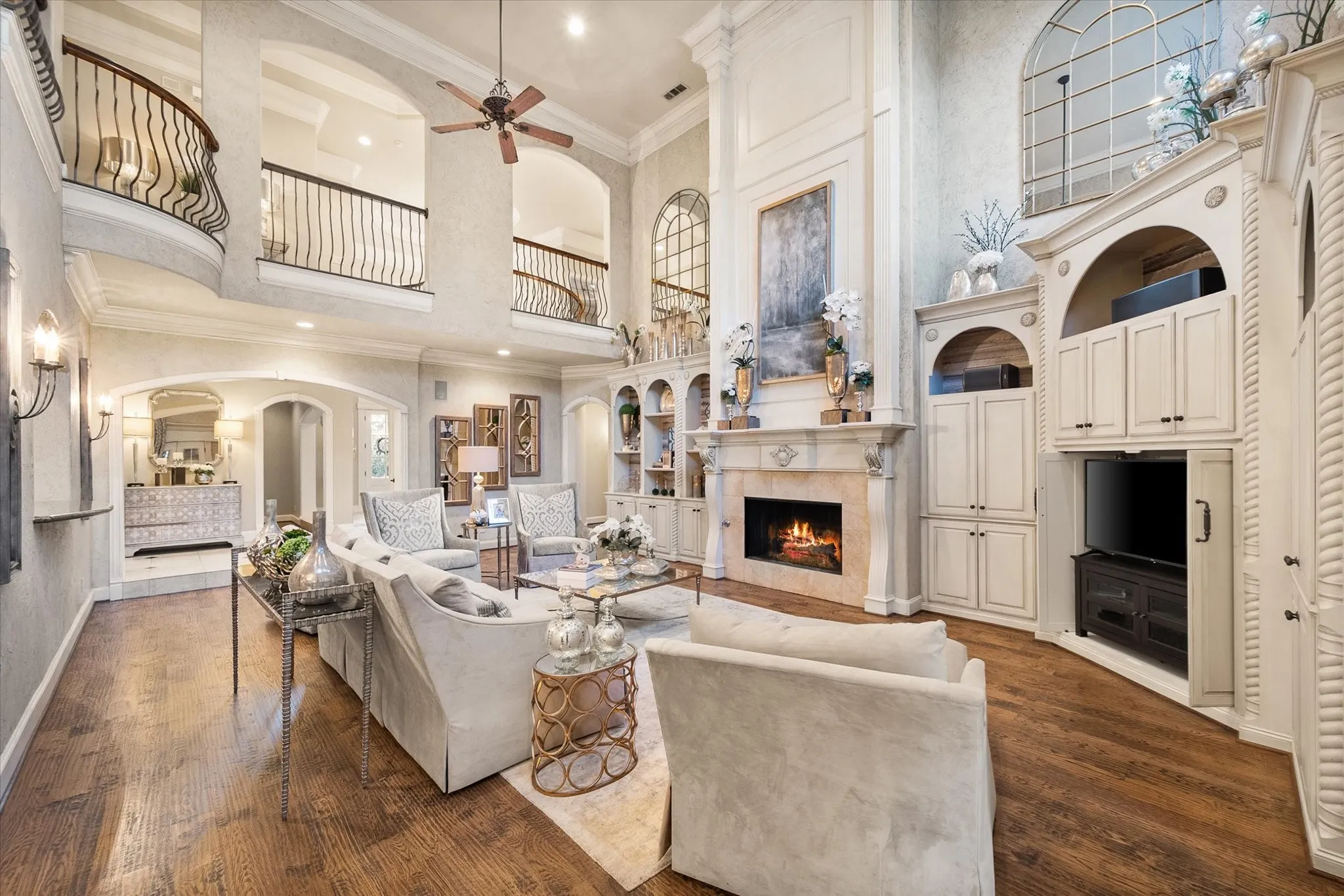 Single Family Residence For Sale in Tarrant County , 2325 Panorama Court, Arlington, Texas 76016, 4 Bedroom, 6 Bathroom, 3 Garage spaces, 6,566 Sqft, built in 2003, Price $1,395,000, mls#21281591, Real Estate Agent in Arlington, Homes For Sale in Tarrant county, Homes For Sale in Arlington, Realtor in Arlington Texas, Real Estate Brokerage Independent Realty Texas, Luminita Cordes Realtor