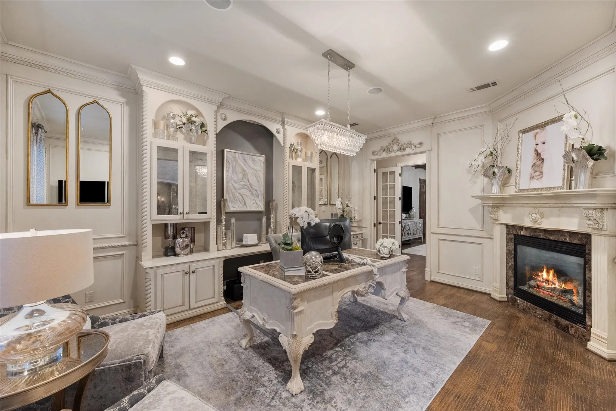Single Family Residence For Sale in Tarrant County , 2325 Panorama Court, Arlington, Texas 76016, 4 Bedroom, 6 Bathroom, 3 Garage spaces, 6,566 Sqft, built in 2003, Price $1,395,000, mls#21281591, Real Estate Agent in Arlington, Homes For Sale in Tarrant county, Homes For Sale in Arlington, Realtor in Arlington Texas, Real Estate Brokerage Independent Realty Texas, Luminita Cordes Realtor