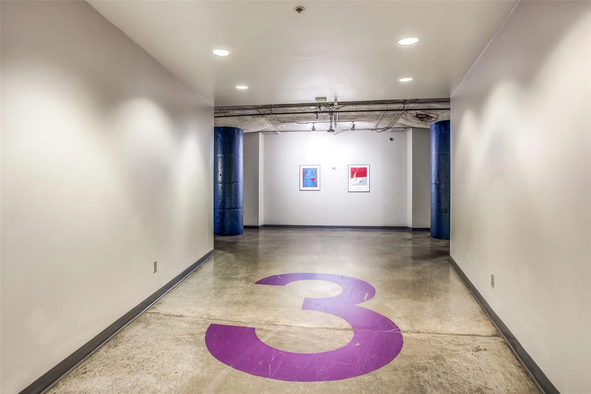 Condominium For Rent in Dallas County , 1122 Jackson Street 322, Dallas, Texas 75202, 1 Bedroom, 1 Bathroom, 1 Garage spaces, 840 Sqft, built in 1925, Price $2,100, mls#21284431, Real Estate Agent in Dallas, Homes For Rent in Dallas county, Homes For Rent in Dallas, Realtor in Dallas Texas, Real Estate Brokerage Independent Realty Texas, Luminita Cordes Realtor