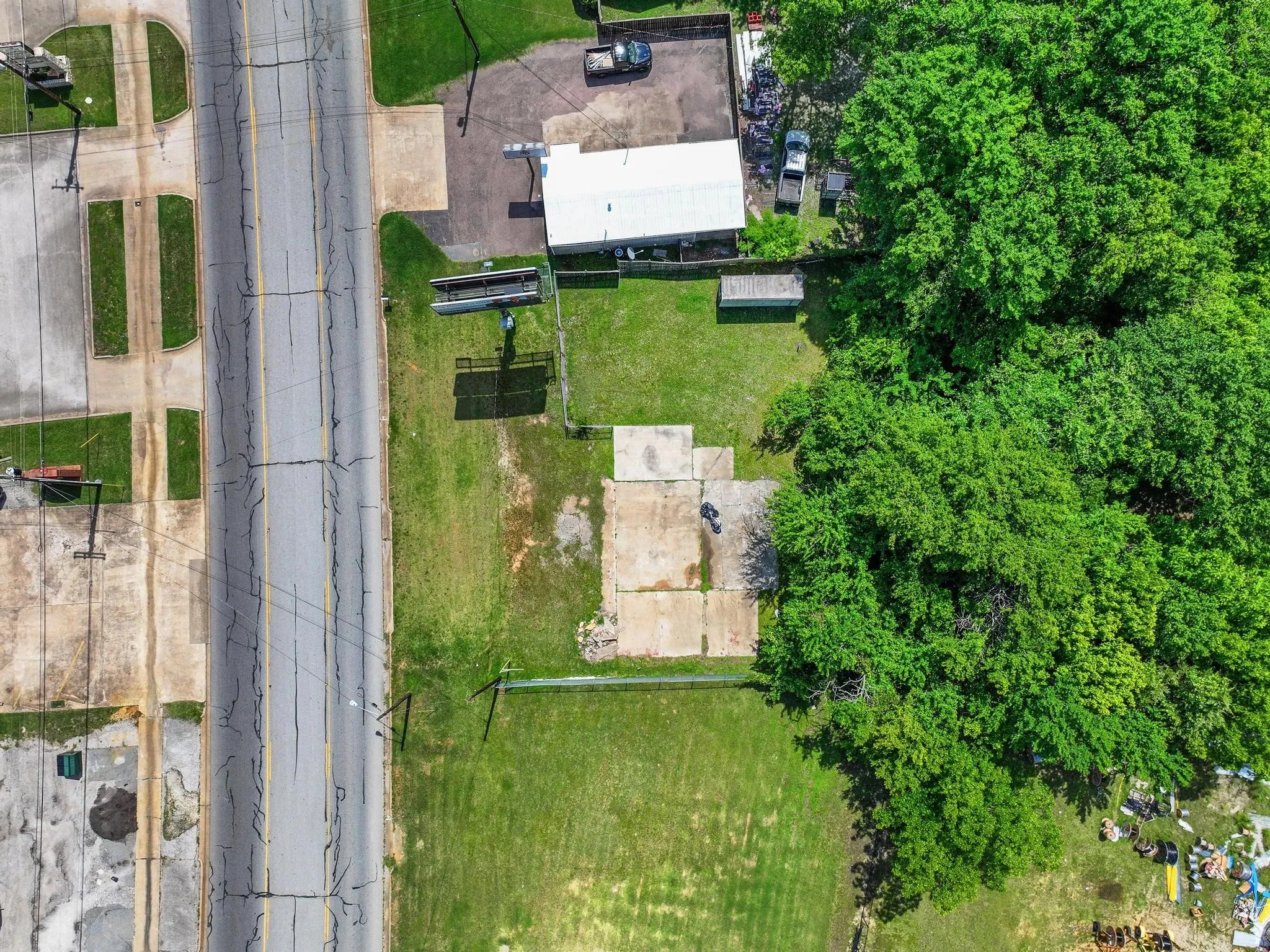 Unimproved Land For Sale in Grayson County , 2514 W Morton Street, Denison, Texas 75020, 0, 0, Garage spaces, 0 Sqft, built in 2000, mls#21279073, Real Estate Agent in Denison, Homes For Sale in Grayson county, Homes For Sale in Denison, Realtor in Denison Texas, Real Estate Brokerage Independent Realty Texas, Luminita Cordes Realtor