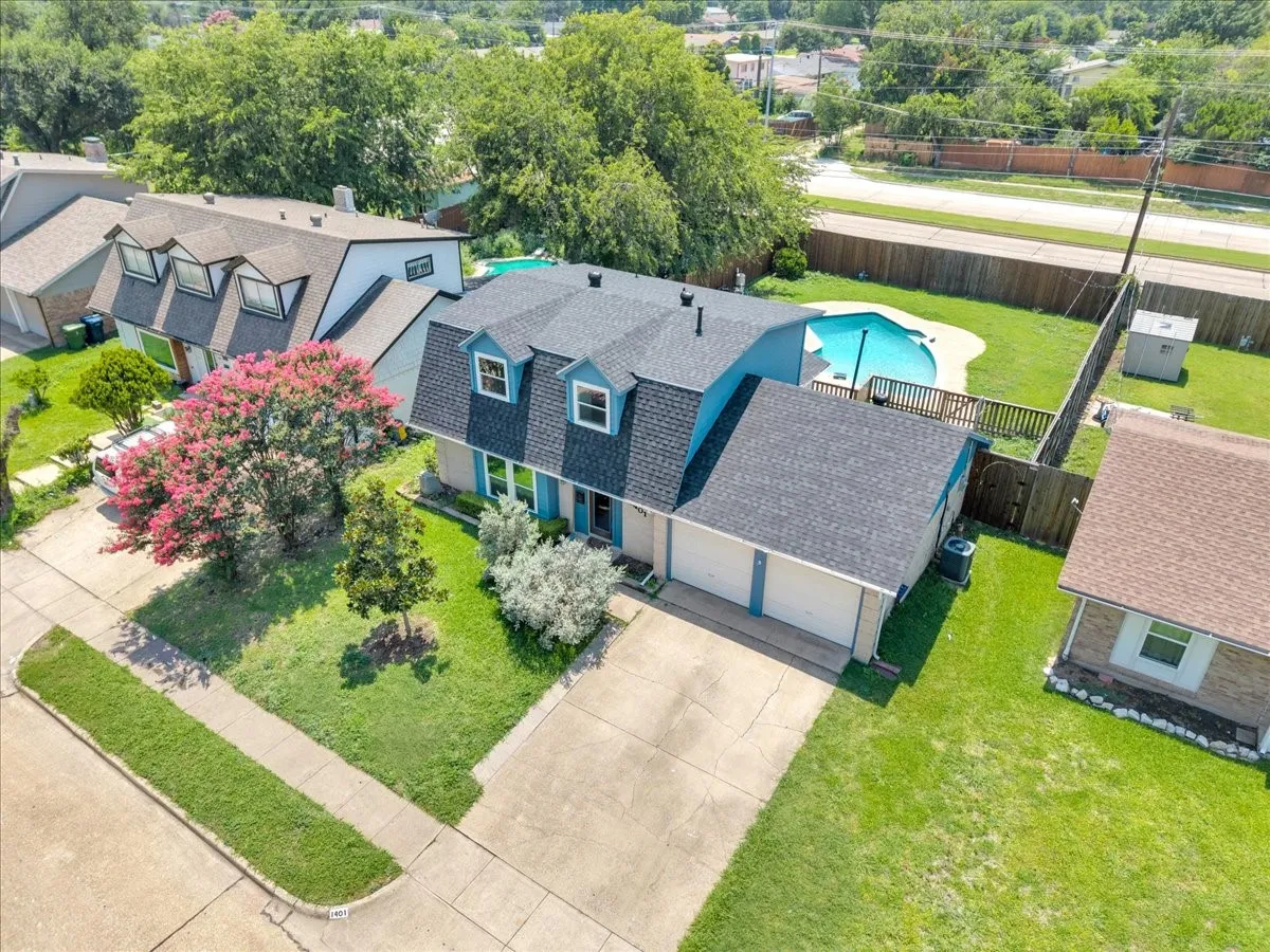Single Family Residence For Sale in Dallas County , 1401 Greentree Lane, Garland, Texas 75042, 3 Bedroom, 2 Bathroom, 2 Garage spaces, 1,584 Sqft, built in 1965, mls#21275626, Real Estate Agent in Garland, Homes For Sale in Dallas county, Homes For Sale in Garland, Realtor in Garland Texas, Real Estate Brokerage Independent Realty Texas, Luminita Cordes Realtor