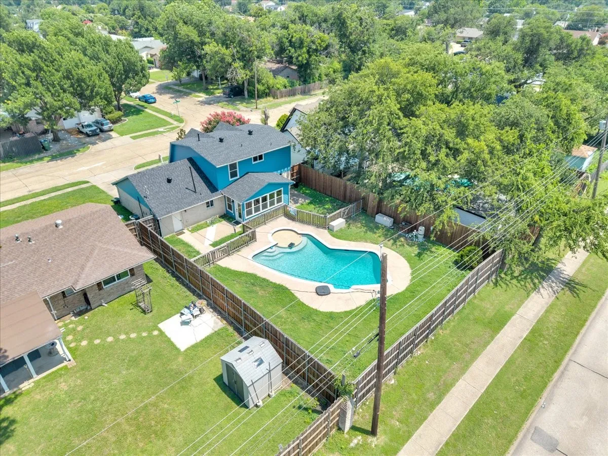 Single Family Residence For Sale in Dallas County , 1401 Greentree Lane, Garland, Texas 75042, 3 Bedroom, 2 Bathroom, 2 Garage spaces, 1,584 Sqft, built in 1965, mls#21275626, Real Estate Agent in Garland, Homes For Sale in Dallas county, Homes For Sale in Garland, Realtor in Garland Texas, Real Estate Brokerage Independent Realty Texas, Luminita Cordes Realtor
