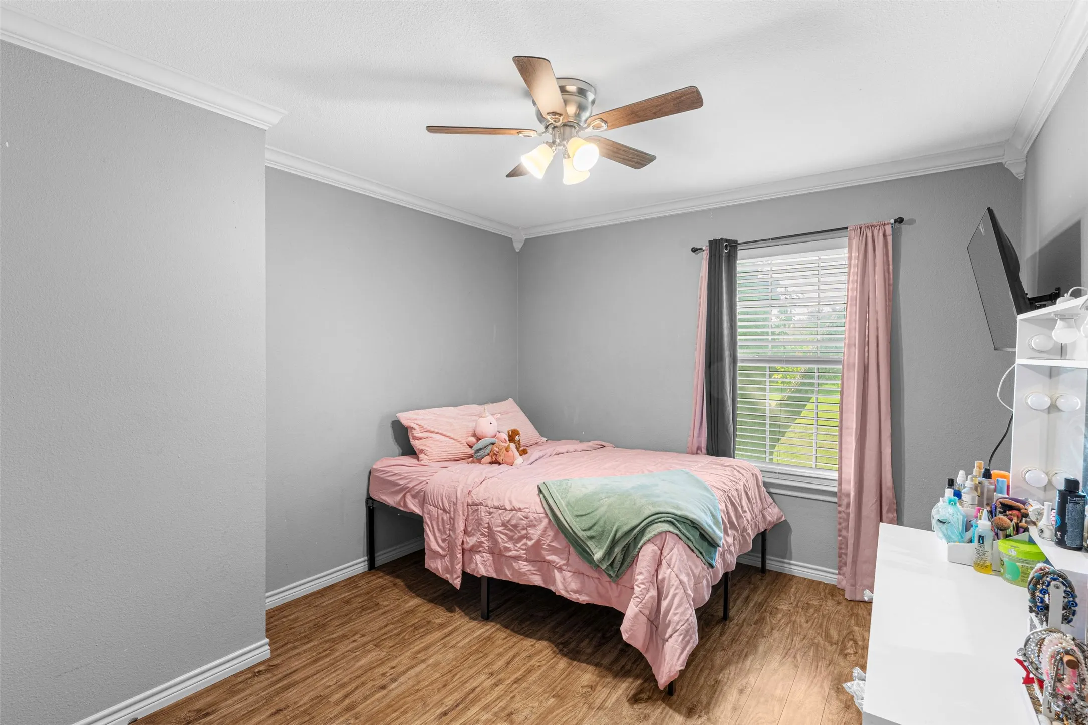 Single Family Residence For Sale in Navarro County , 3727 SW County Road 1160, Corsicana, Texas 75110, 4 Bedroom, 2 Bathroom, Garage spaces, 1,638 Sqft, built in 2017, Price $289,600, mls#21283593, Real Estate Agent in Corsicana, Homes For Sale in Navarro county, Homes For Sale in Corsicana, Realtor in Corsicana Texas, Real Estate Brokerage Independent Realty Texas, Luminita Cordes Realtor