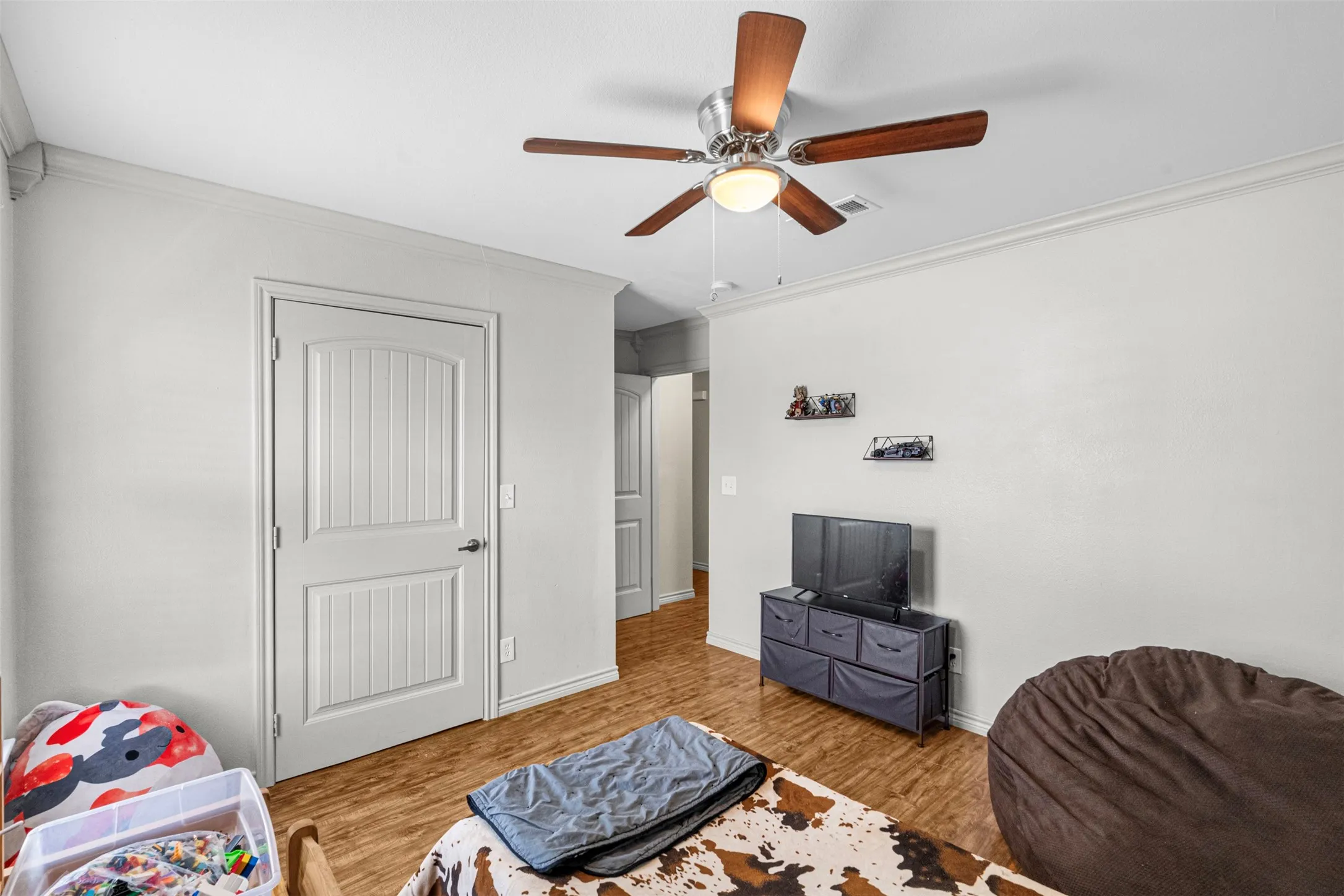 Single Family Residence For Sale in Navarro County , 3727 SW County Road 1160, Corsicana, Texas 75110, 4 Bedroom, 2 Bathroom, Garage spaces, 1,638 Sqft, built in 2017, Price $289,600, mls#21283593, Real Estate Agent in Corsicana, Homes For Sale in Navarro county, Homes For Sale in Corsicana, Realtor in Corsicana Texas, Real Estate Brokerage Independent Realty Texas, Luminita Cordes Realtor