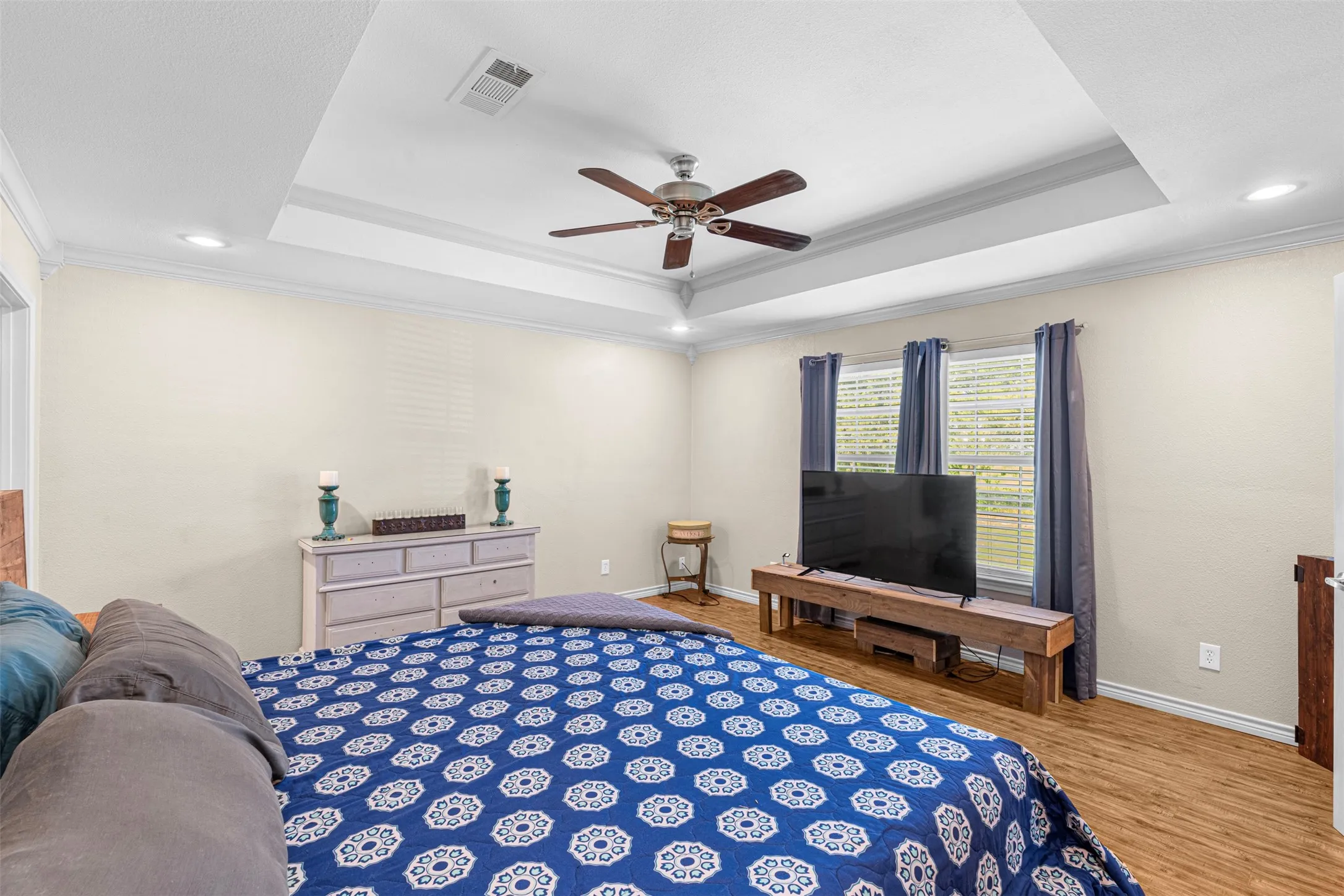Single Family Residence For Sale in Navarro County , 3727 SW County Road 1160, Corsicana, Texas 75110, 4 Bedroom, 2 Bathroom, Garage spaces, 1,638 Sqft, built in 2017, Price $289,600, mls#21283593, Real Estate Agent in Corsicana, Homes For Sale in Navarro county, Homes For Sale in Corsicana, Realtor in Corsicana Texas, Real Estate Brokerage Independent Realty Texas, Luminita Cordes Realtor