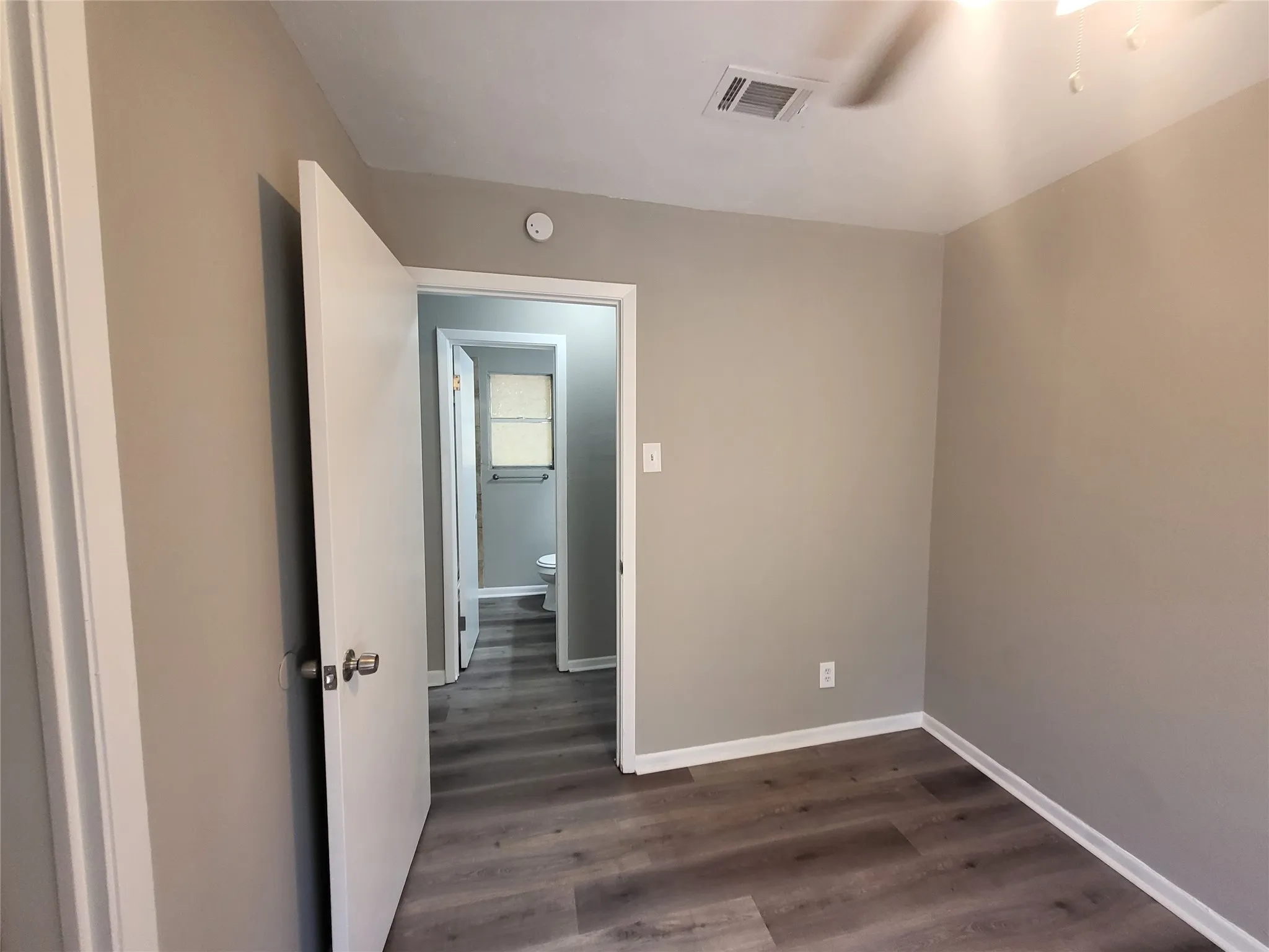 Duplex For Sale in Grayson County , 1503 E Wells Avenue, Sherman, Texas 75090, 5 Bedrooms, 2 Bathrooms, 1 Garage spaces, 0 Sqft, built in 1956, Price $229,900, mls#21284490, Real Estate Agent in Sherman, Homes For Sale in Grayson county, Homes For Sale in Sherman, Realtor in Sherman Texas, Real Estate Brokerage Independent Realty Texas, Luminita Cordes Realtor