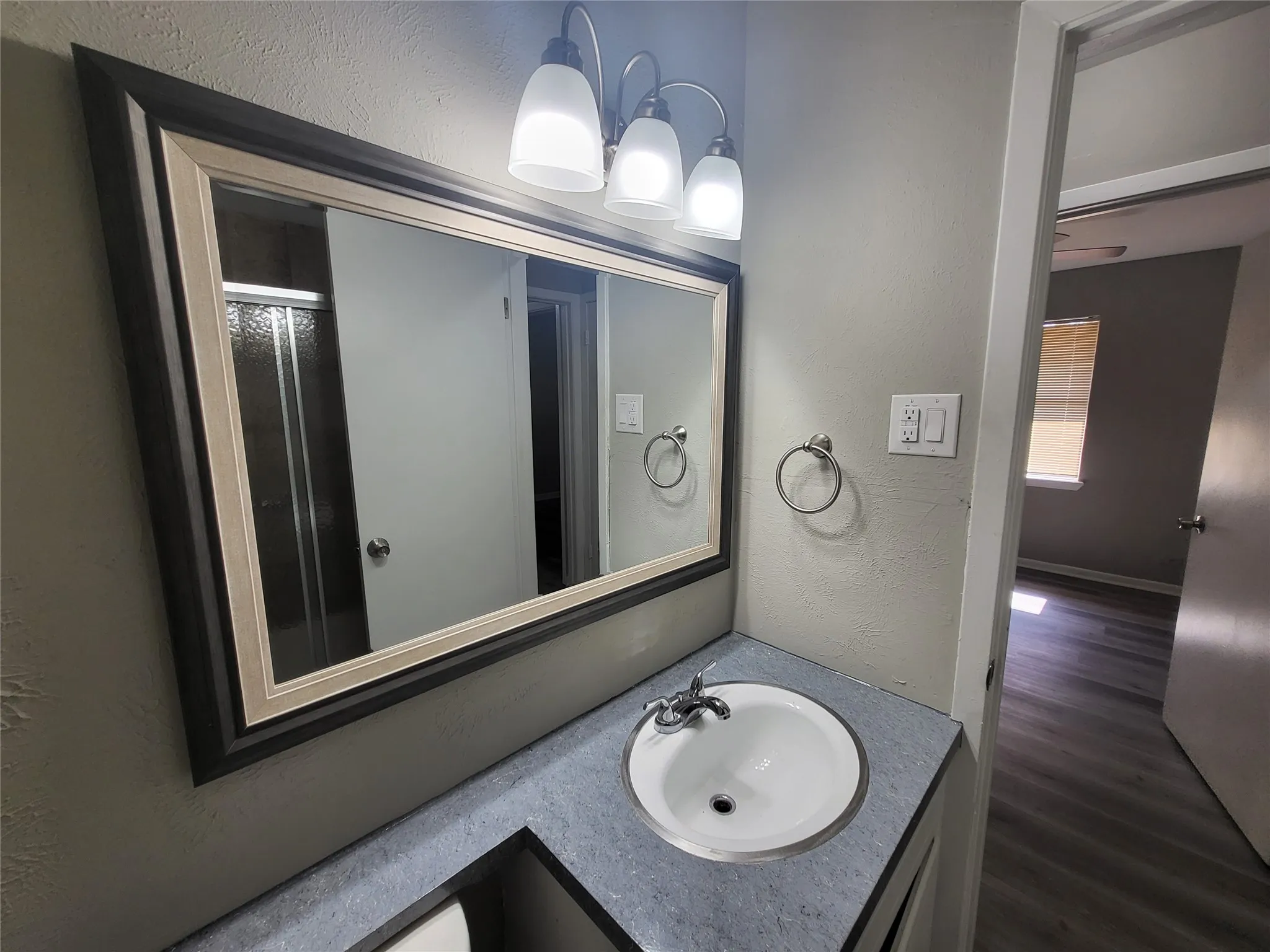 Duplex For Sale in Grayson County , 1503 E Wells Avenue, Sherman, Texas 75090, 5 Bedrooms, 2 Bathrooms, 1 Garage spaces, 0 Sqft, built in 1956, Price $229,900, mls#21284490, Real Estate Agent in Sherman, Homes For Sale in Grayson county, Homes For Sale in Sherman, Realtor in Sherman Texas, Real Estate Brokerage Independent Realty Texas, Luminita Cordes Realtor