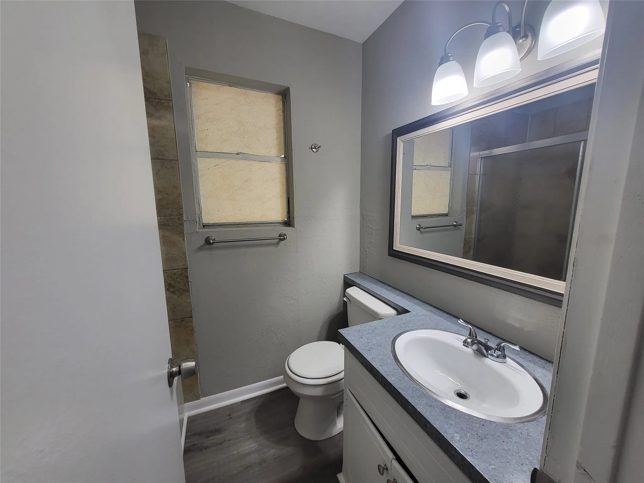 Duplex For Sale in Grayson County , 1503 E Wells Avenue, Sherman, Texas 75090, 5 Bedrooms, 2 Bathrooms, 1 Garage spaces, 0 Sqft, built in 1956, Price $229,900, mls#21284490, Real Estate Agent in Sherman, Homes For Sale in Grayson county, Homes For Sale in Sherman, Realtor in Sherman Texas, Real Estate Brokerage Independent Realty Texas, Luminita Cordes Realtor