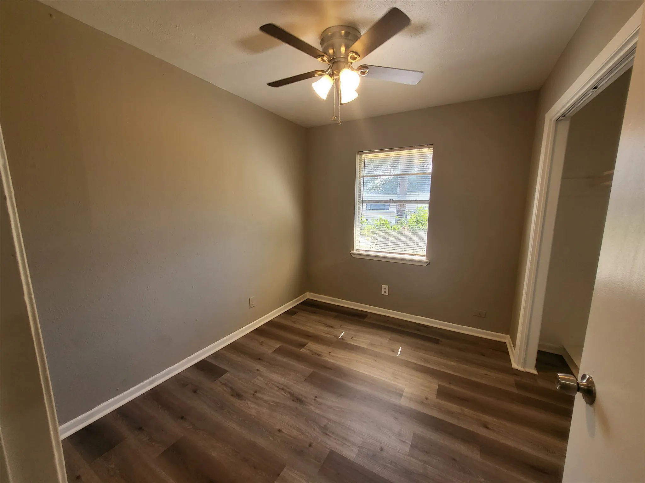 Duplex For Sale in Grayson County , 1503 E Wells Avenue, Sherman, Texas 75090, 5 Bedrooms, 2 Bathrooms, 1 Garage spaces, 0 Sqft, built in 1956, Price $229,900, mls#21284490, Real Estate Agent in Sherman, Homes For Sale in Grayson county, Homes For Sale in Sherman, Realtor in Sherman Texas, Real Estate Brokerage Independent Realty Texas, Luminita Cordes Realtor