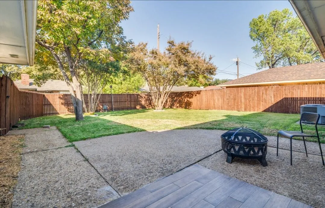 Single Family Residence For Sale in Collin County , 310 High Brook Drive, Richardson, Texas 75080, 3 Bedroom, 3 Bathroom, 2 Garage spaces, 2,036 Sqft, built in 1970, mls#21284499, Real Estate Agent in Richardson, Homes For Sale in Collin county, Homes For Sale in Richardson, Realtor in Richardson Texas, Real Estate Brokerage Independent Realty Texas, Luminita Cordes Realtor