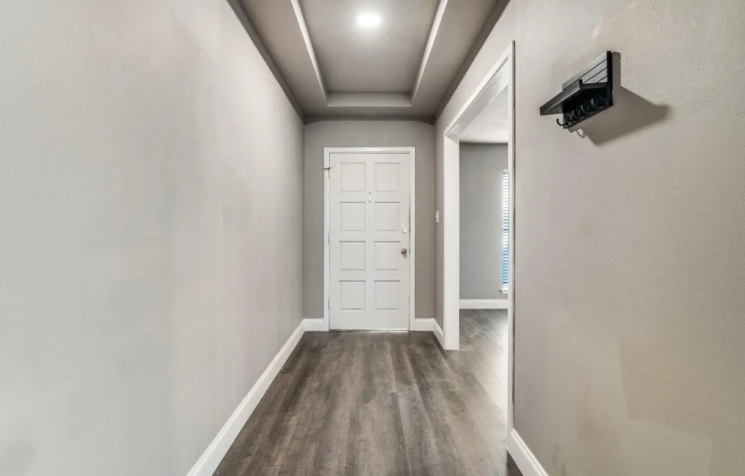 Single Family Residence For Sale in Collin County , 310 High Brook Drive, Richardson, Texas 75080, 3 Bedroom, 3 Bathroom, 2 Garage spaces, 2,036 Sqft, built in 1970, mls#21284499, Real Estate Agent in Richardson, Homes For Sale in Collin county, Homes For Sale in Richardson, Realtor in Richardson Texas, Real Estate Brokerage Independent Realty Texas, Luminita Cordes Realtor