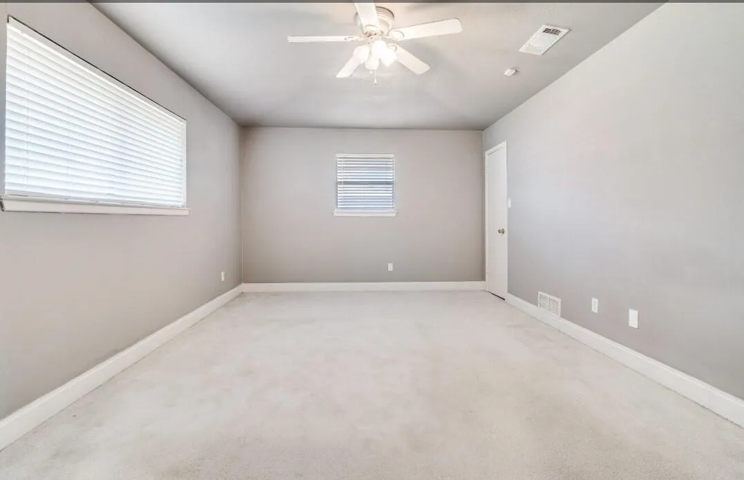 Single Family Residence For Sale in Collin County , 310 High Brook Drive, Richardson, Texas 75080, 3 Bedroom, 3 Bathroom, 2 Garage spaces, 2,036 Sqft, built in 1970, mls#21284499, Real Estate Agent in Richardson, Homes For Sale in Collin county, Homes For Sale in Richardson, Realtor in Richardson Texas, Real Estate Brokerage Independent Realty Texas, Luminita Cordes Realtor