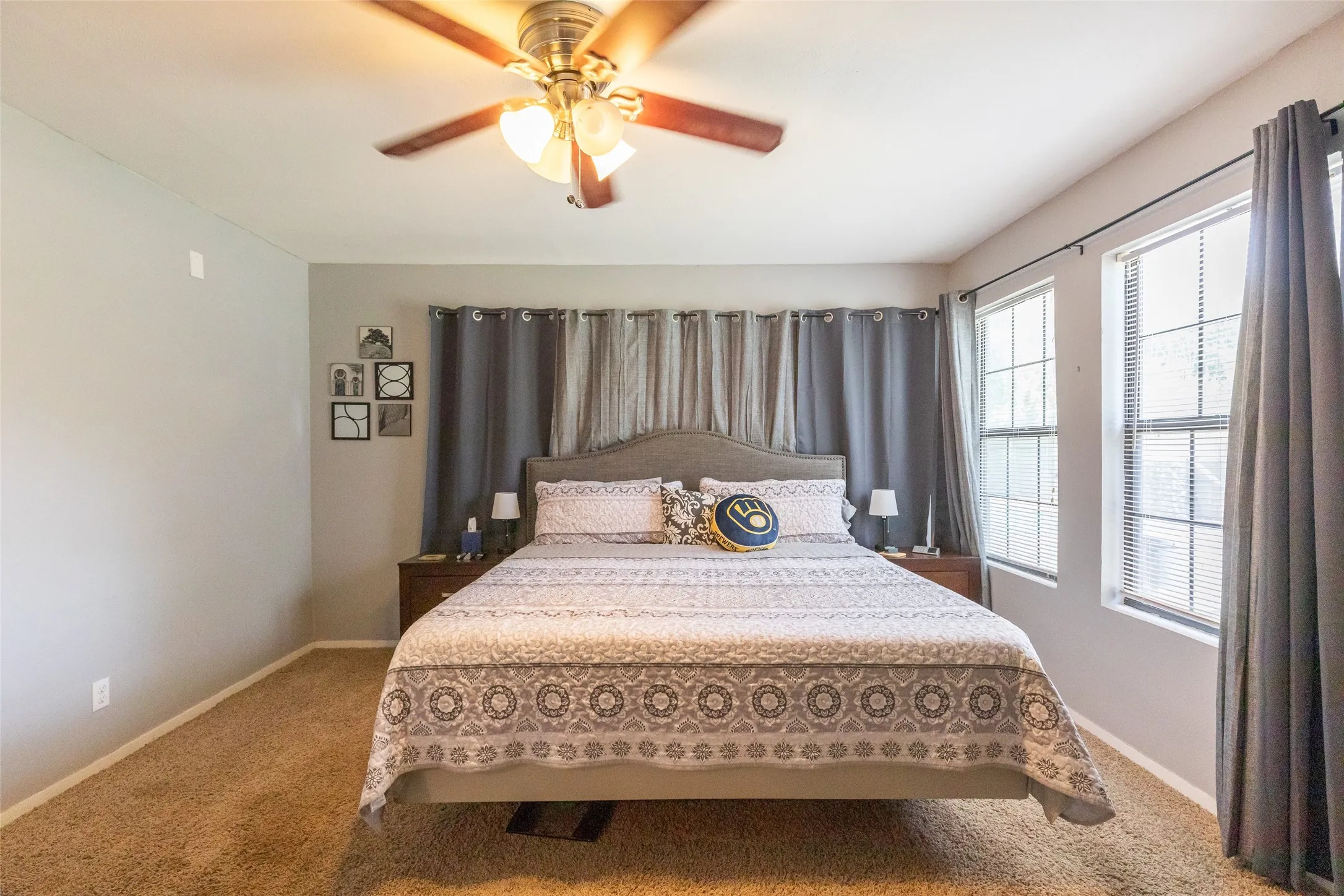 Single Family Residence For Sale in Taylor County , 109 Circle of Holly, Abilene, Texas 79605, 3 Bedroom, 3 Bathroom, 2 Garage spaces, 2,201 Sqft, built in 1961, mls#21281225, Real Estate Agent in Abilene, Homes For Sale in Taylor county, Homes For Sale in Abilene, Realtor in Abilene Texas, Real Estate Brokerage Independent Realty Texas, Luminita Cordes Realtor