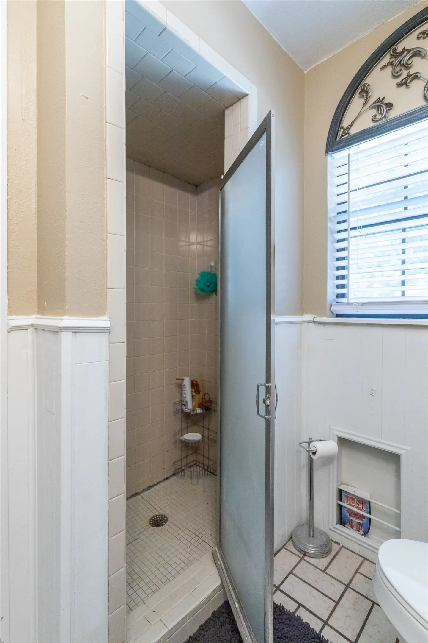 Single Family Residence For Sale in Taylor County , 109 Circle of Holly, Abilene, Texas 79605, 3 Bedroom, 3 Bathroom, 2 Garage spaces, 2,201 Sqft, built in 1961, mls#21281225, Real Estate Agent in Abilene, Homes For Sale in Taylor county, Homes For Sale in Abilene, Realtor in Abilene Texas, Real Estate Brokerage Independent Realty Texas, Luminita Cordes Realtor
