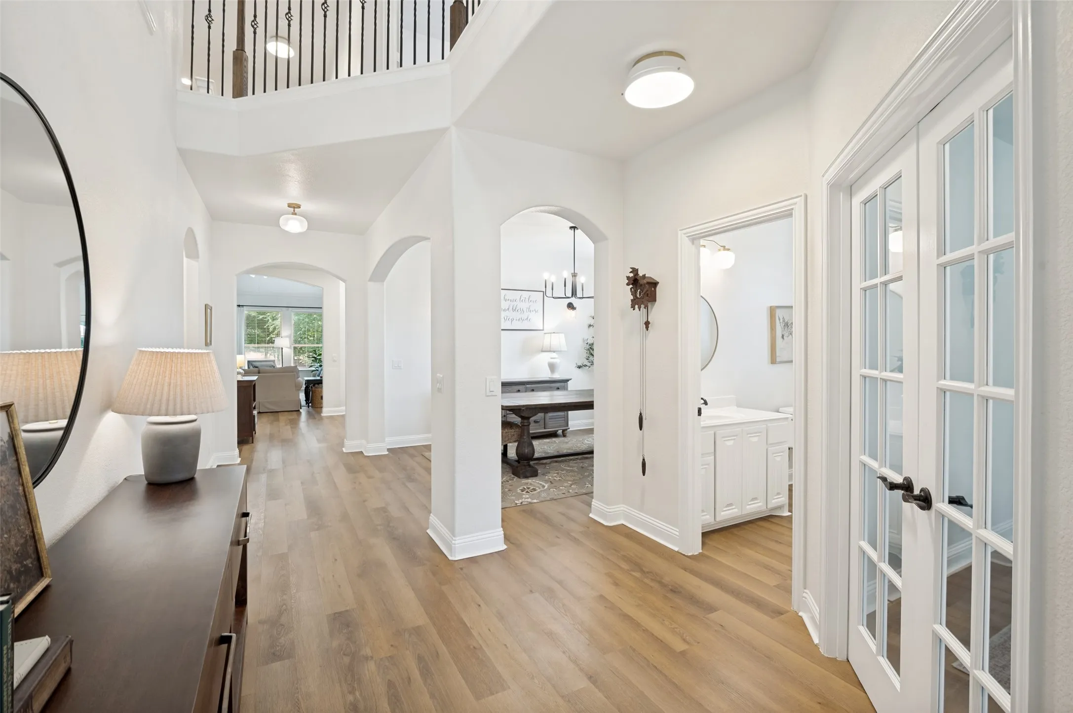 Single Family Residence For Sale in Collin County , 107 Meadow View Drive, Mc Kinney, Texas 75071, 4 Bedroom, 3 Bathroom, 3 Garage spaces, 3,441 Sqft, built in 2013, mls#21284510, Real Estate Agent in Mc Kinney, Homes For Sale in Collin county, Homes For Sale in Mc Kinney, Realtor in Mc Kinney Texas, Real Estate Brokerage Independent Realty Texas, Luminita Cordes Realtor