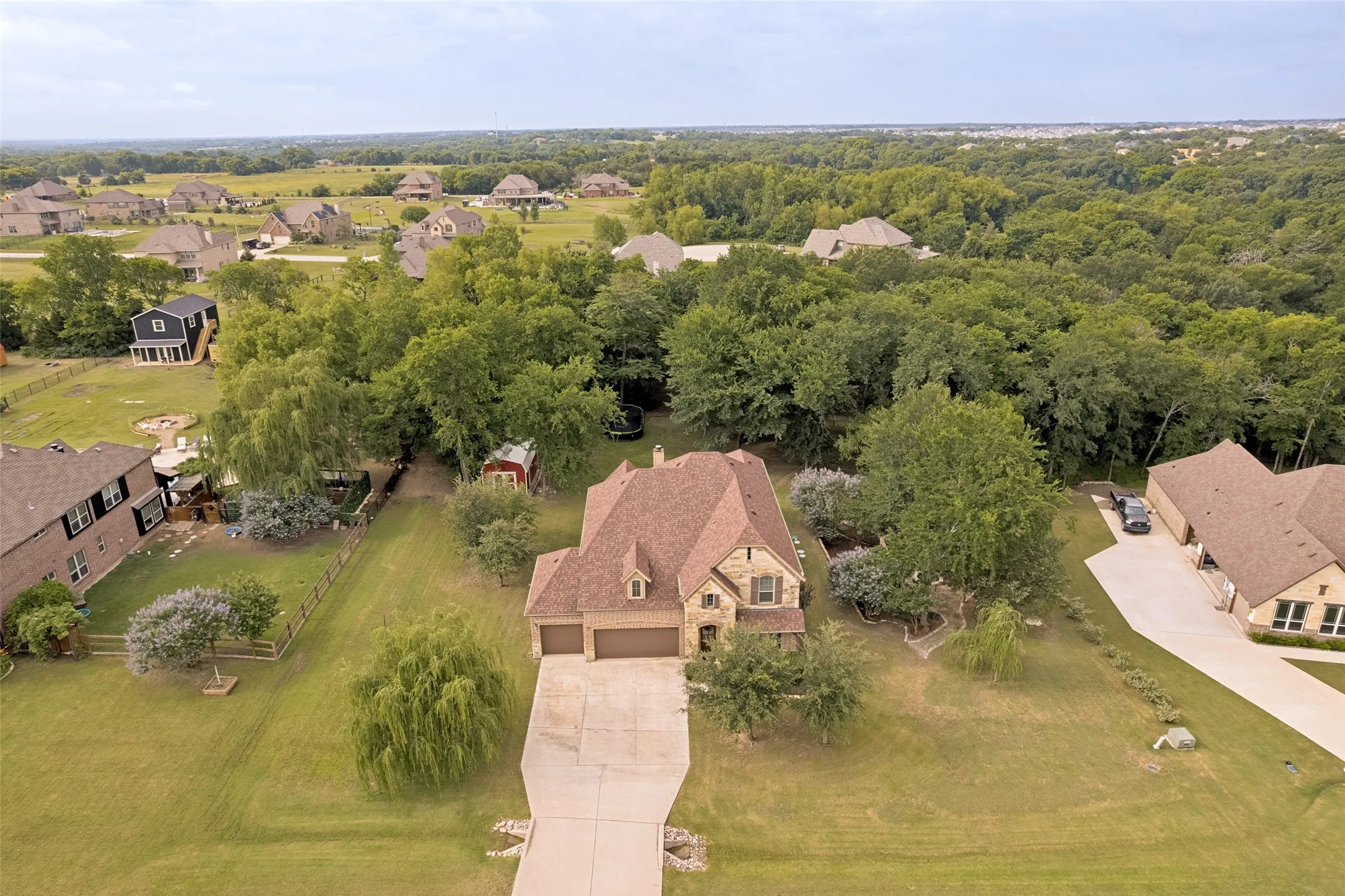 Single Family Residence For Sale in Collin County , 107 Meadow View Drive, Mc Kinney, Texas 75071, 4 Bedroom, 3 Bathroom, 3 Garage spaces, 3,441 Sqft, built in 2013, mls#21284510, Real Estate Agent in Mc Kinney, Homes For Sale in Collin county, Homes For Sale in Mc Kinney, Realtor in Mc Kinney Texas, Real Estate Brokerage Independent Realty Texas, Luminita Cordes Realtor