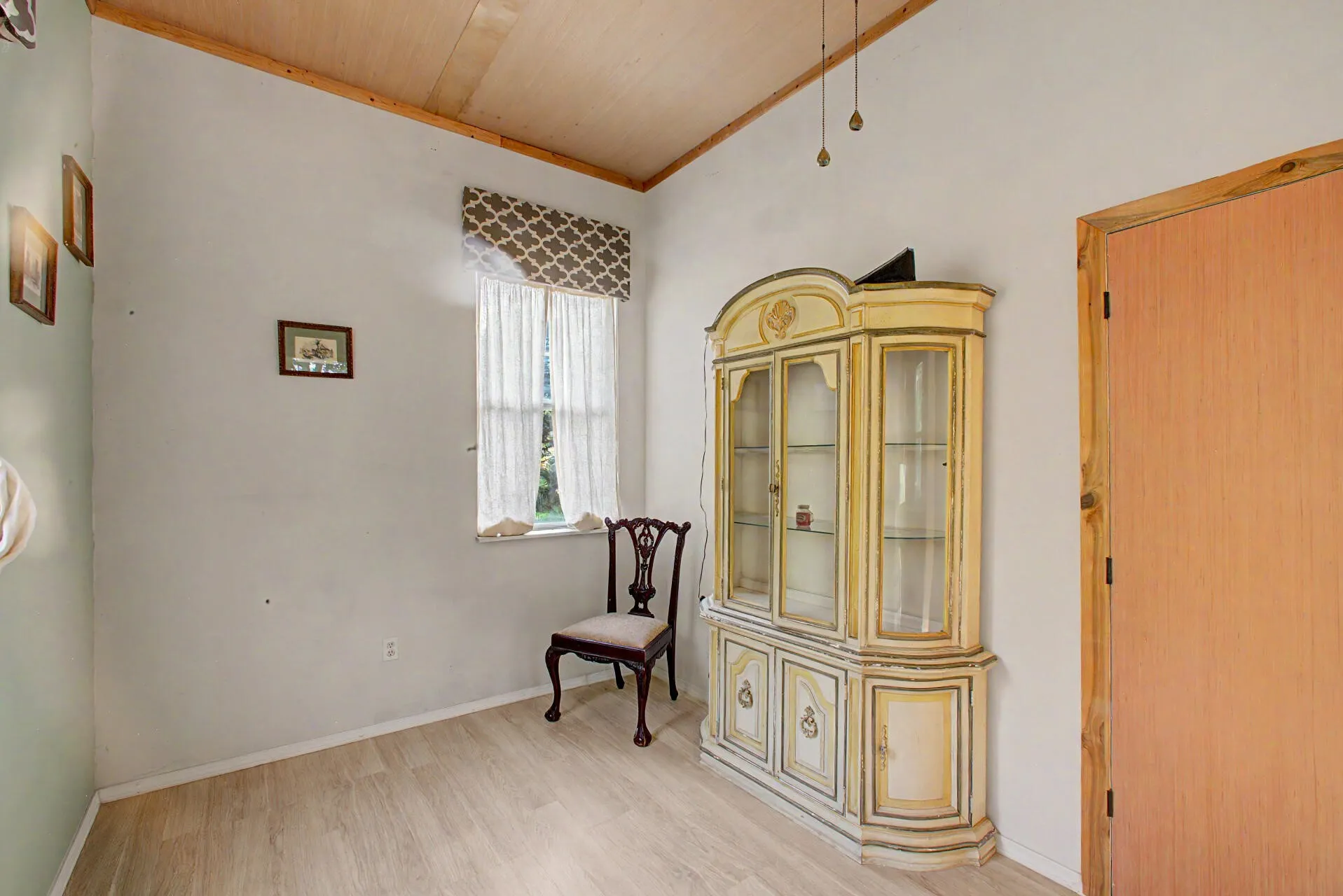 Single Family Residence For Sale in Anderson County , 2874 An County Road 335, Palestine, Texas 75803, 3 Bedroom, 2 Bathroom, Garage spaces, 1,710 Sqft, built in 2021, mls#21284447, Real Estate Agent in Palestine, Homes For Sale in Anderson county, Homes For Sale in Palestine, Realtor in Palestine Texas, Real Estate Brokerage Independent Realty Texas, Luminita Cordes Realtor