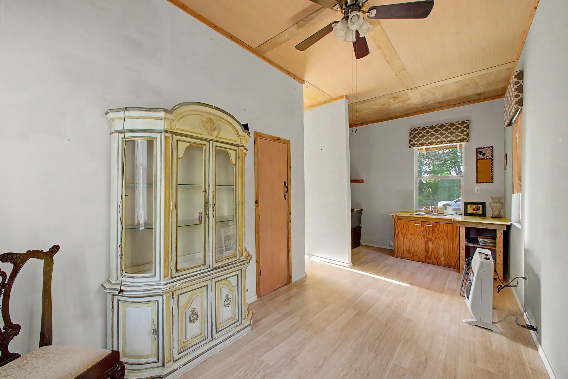 Single Family Residence For Sale in Anderson County , 2874 An County Road 335, Palestine, Texas 75803, 3 Bedroom, 2 Bathroom, Garage spaces, 1,710 Sqft, built in 2021, mls#21284447, Real Estate Agent in Palestine, Homes For Sale in Anderson county, Homes For Sale in Palestine, Realtor in Palestine Texas, Real Estate Brokerage Independent Realty Texas, Luminita Cordes Realtor