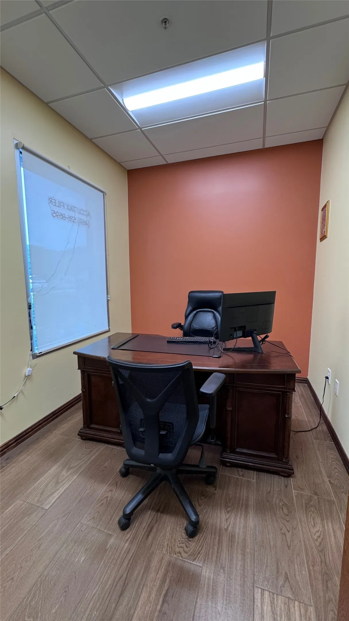 Standard office