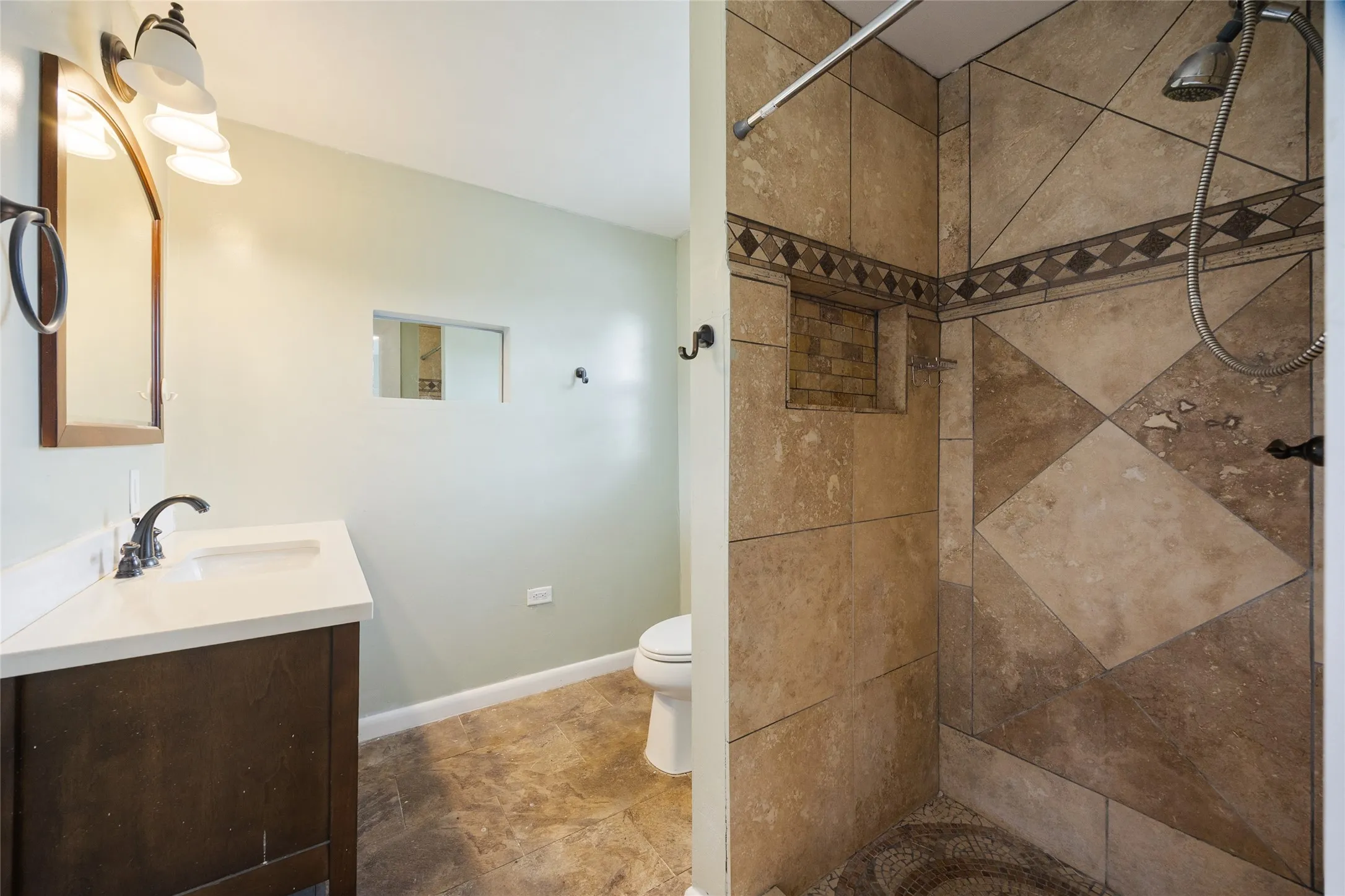 Single Family Residence For Sale in Hunt County , 4305 Templeton Street, Greenville, Texas 75401, 3 Bedroom, 2 Bathroom, Garage spaces, 1,696 Sqft, built in 1914, mls#21284430, Real Estate Agent in Greenville, Homes For Sale in Hunt county, Homes For Sale in Greenville, Realtor in Greenville Texas, Real Estate Brokerage Independent Realty Texas, Luminita Cordes Realtor