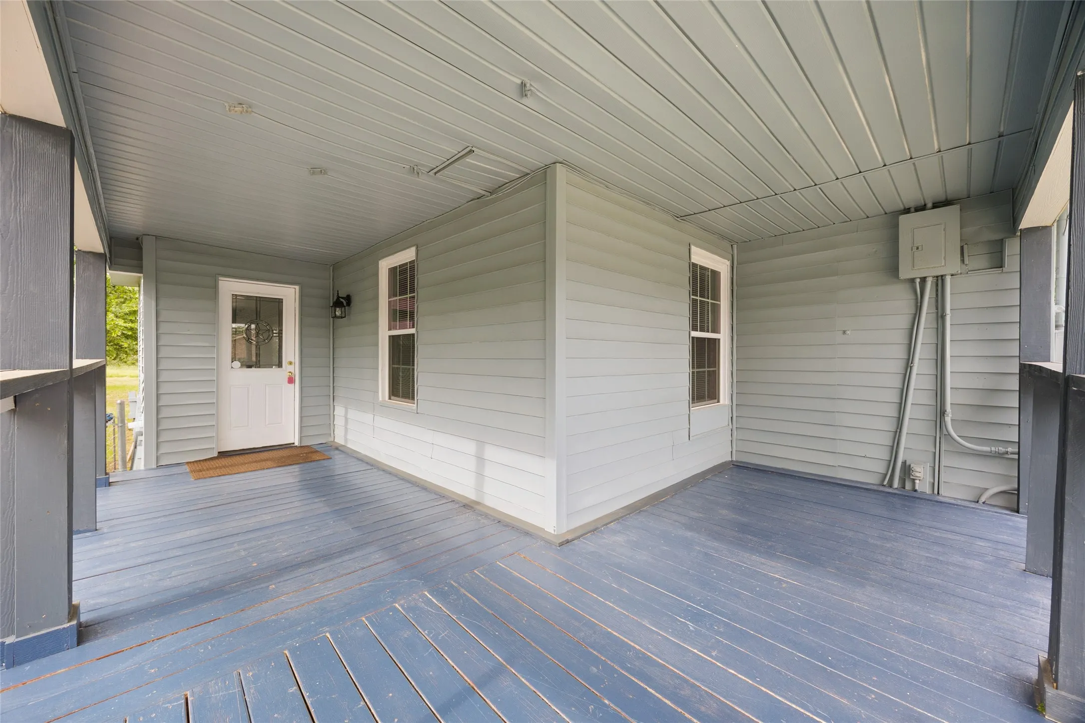 Single Family Residence For Sale in Hunt County , 4305 Templeton Street, Greenville, Texas 75401, 3 Bedroom, 2 Bathroom, Garage spaces, 1,696 Sqft, built in 1914, mls#21284430, Real Estate Agent in Greenville, Homes For Sale in Hunt county, Homes For Sale in Greenville, Realtor in Greenville Texas, Real Estate Brokerage Independent Realty Texas, Luminita Cordes Realtor