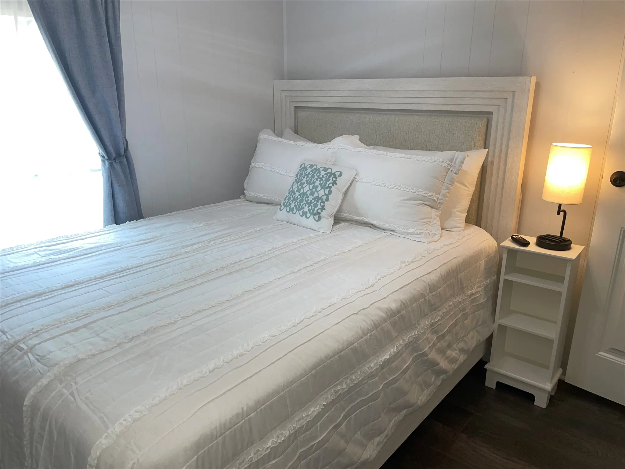 Mobile Home For Sale in Hood County , 7418 Paluxy Highway, Tolar, Texas 76476, 2 Bedrooms, 1 Bathroom, Garage spaces, 600 Sqft, built in 1980, Price $350,000, mls#21284557, Real Estate Agent in Tolar, Homes For Sale in Hood county, Homes For Sale in Tolar, Realtor in Tolar Texas, Real Estate Brokerage Independent Realty Texas, Luminita Cordes Realtor