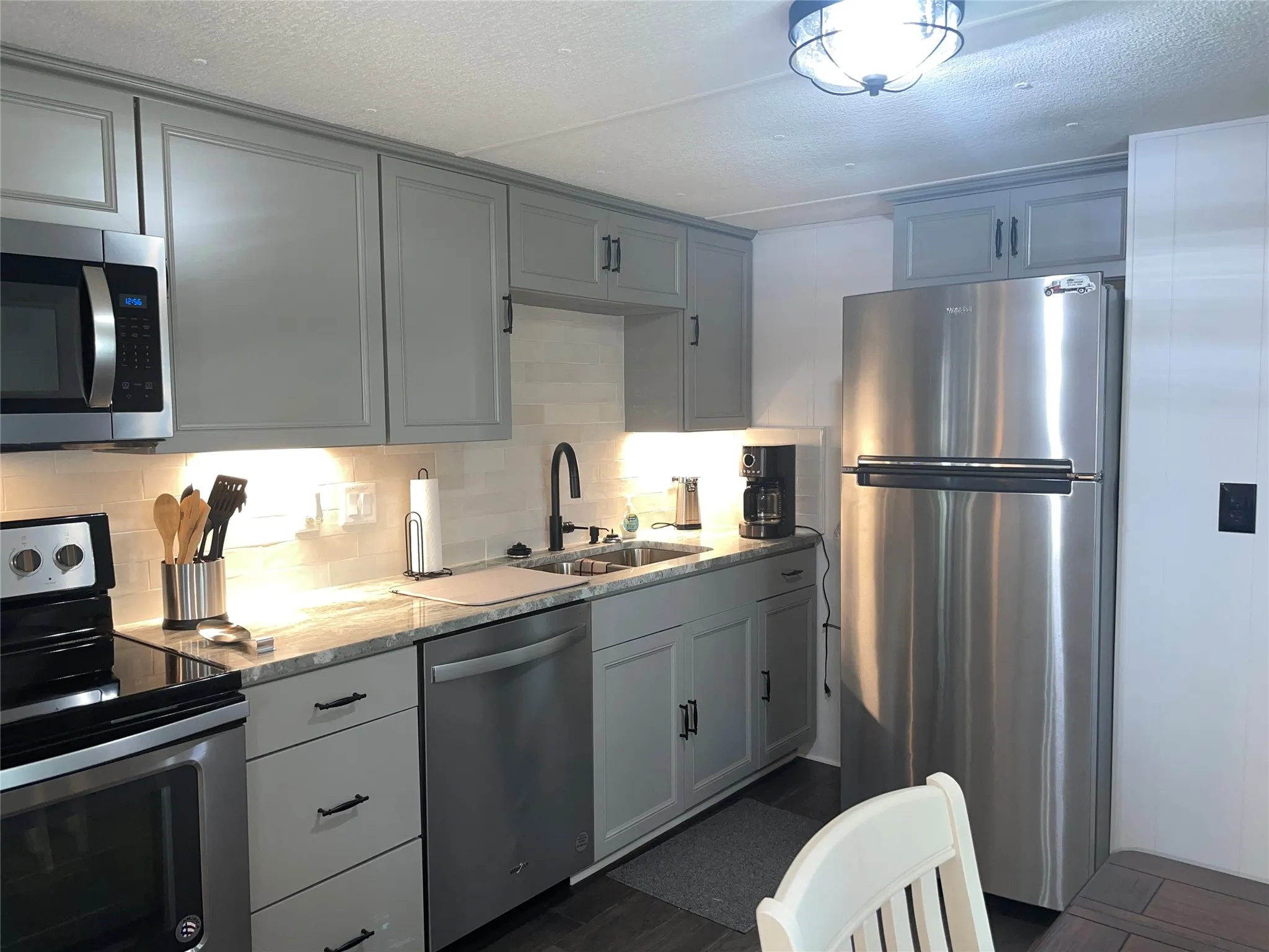 Mobile Home For Sale in Hood County , 7418 Paluxy Highway, Tolar, Texas 76476, 2 Bedrooms, 1 Bathroom, Garage spaces, 600 Sqft, built in 1980, Price $350,000, mls#21284557, Real Estate Agent in Tolar, Homes For Sale in Hood county, Homes For Sale in Tolar, Realtor in Tolar Texas, Real Estate Brokerage Independent Realty Texas, Luminita Cordes Realtor